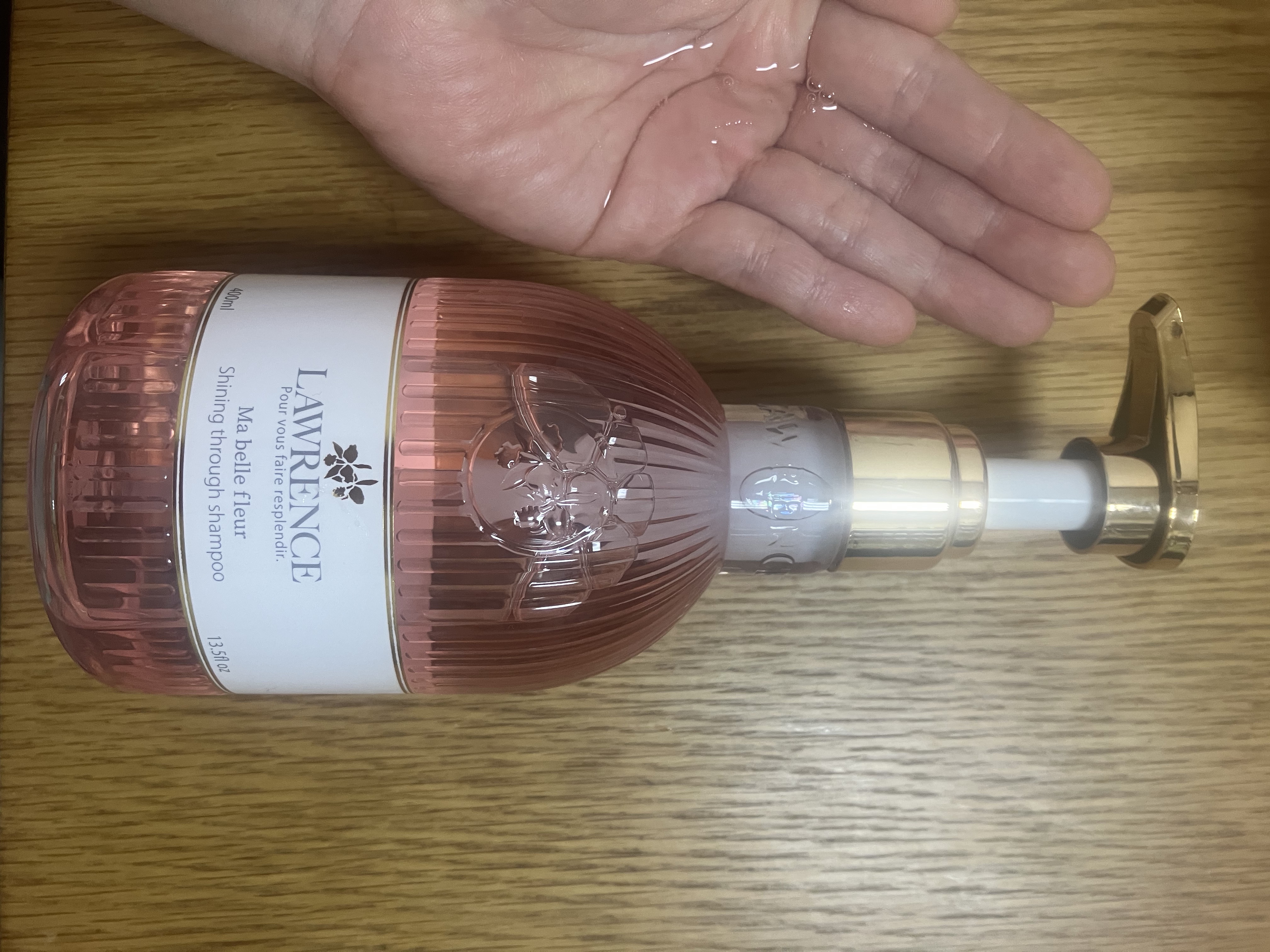 マベルフルール シャイニングスルーシャンプー／トリートメント/ロウレンス /市販シャンプーを使ったクチコミ（1枚目）