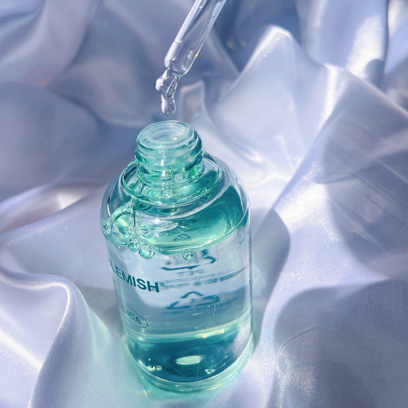 レッドブレミッシュ クリアヒアルシカスージングセラム/Dr.G/美容液を使ったクチコミ(4枚目)