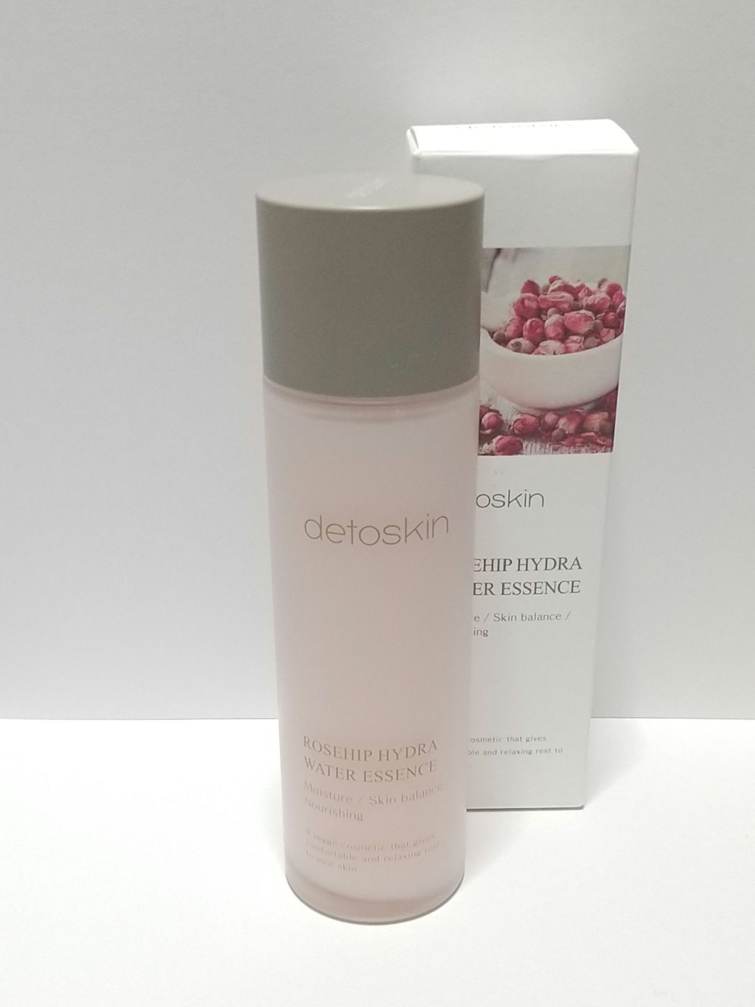 ROSEHIP HYDRA WATER ESSENCE/DETOSKIN/化粧水を使ったクチコミ（1枚目）