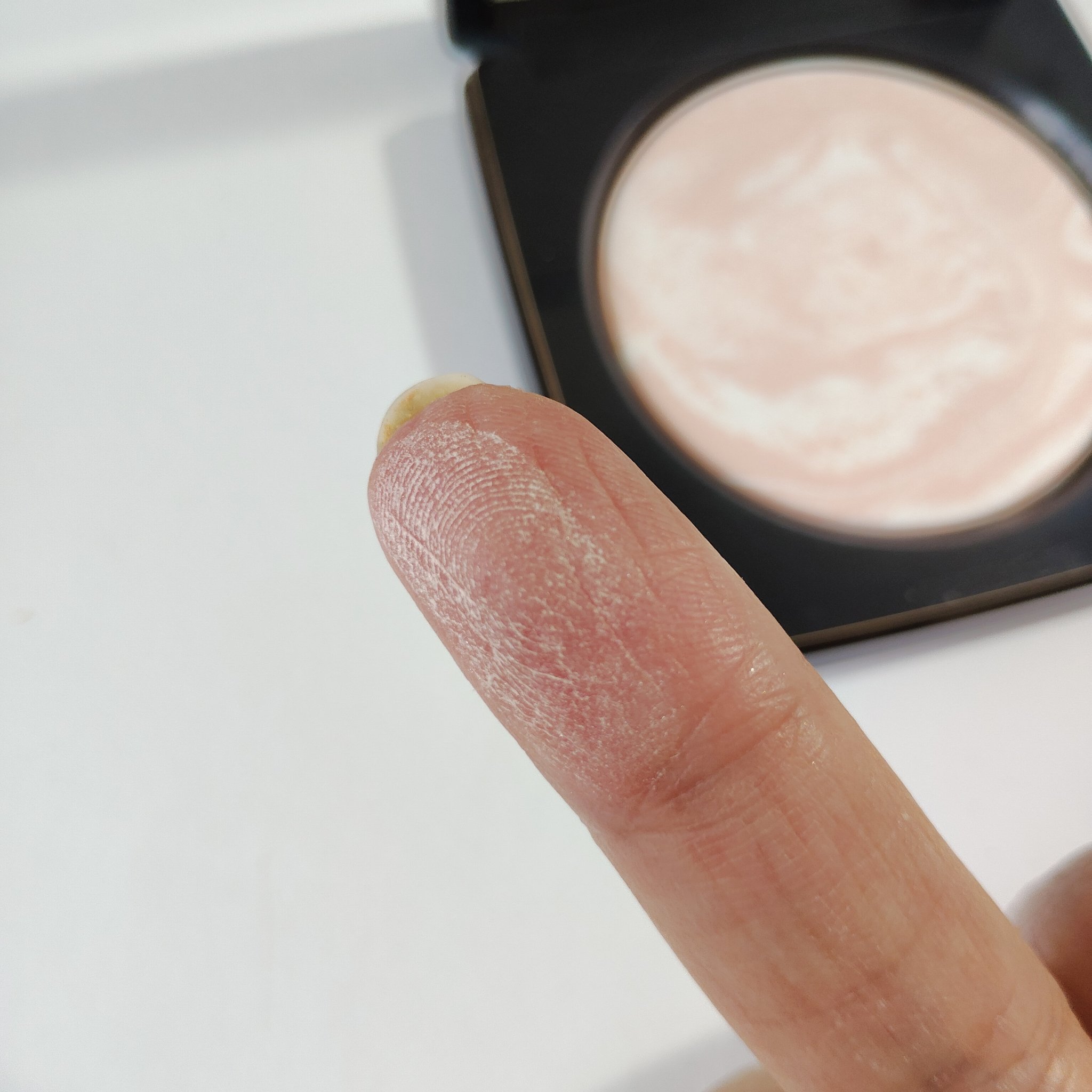 フィックス メイクアップ N/CLARINS/ミスト状化粧水を使ったクチコミ（3枚目）