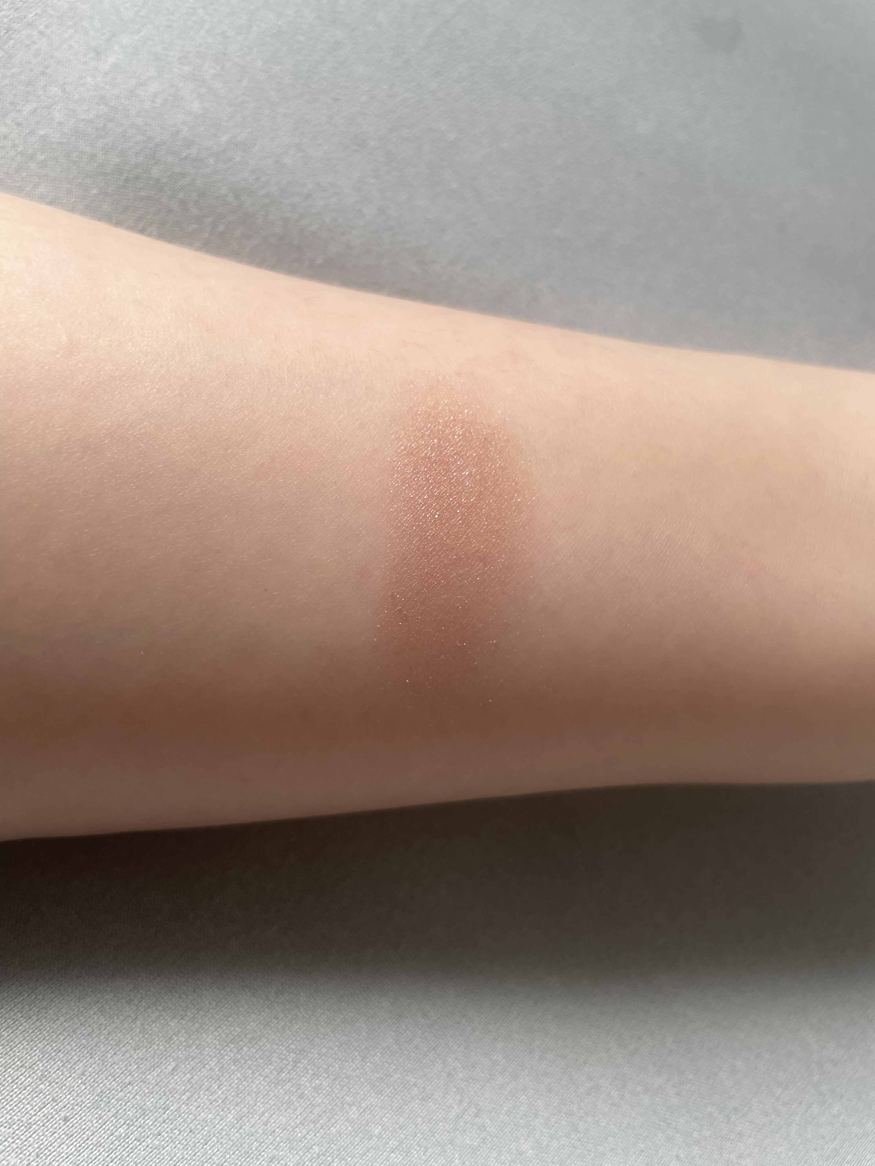 シャドーカスタマイズ/MAJOLICA MAJORCA/単色アイシャドウを使ったクチコミ（3枚目）