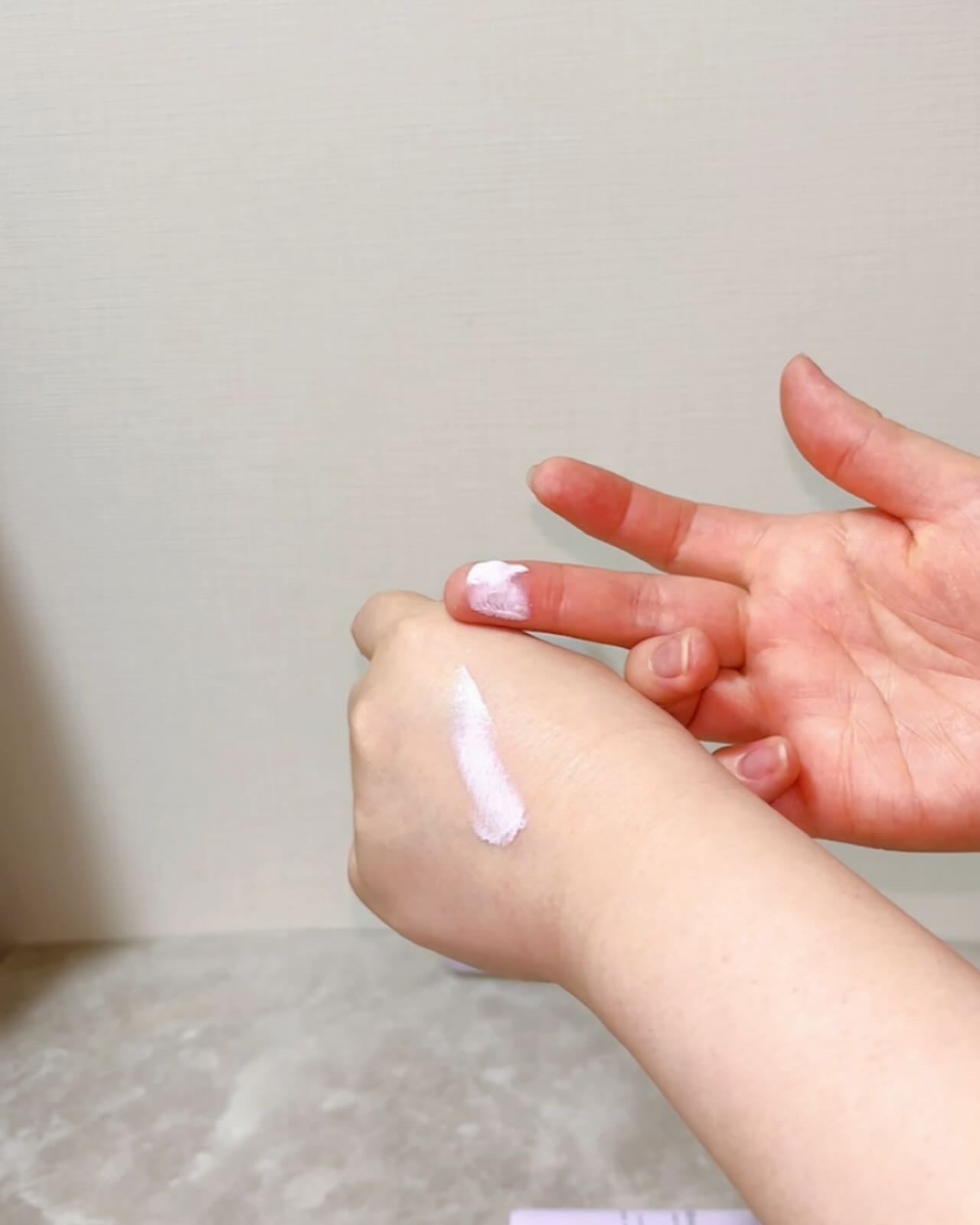 モイストラボ トーンアップ下地/Moist Labo/化粧下地を使ったクチコミ(5枚目)