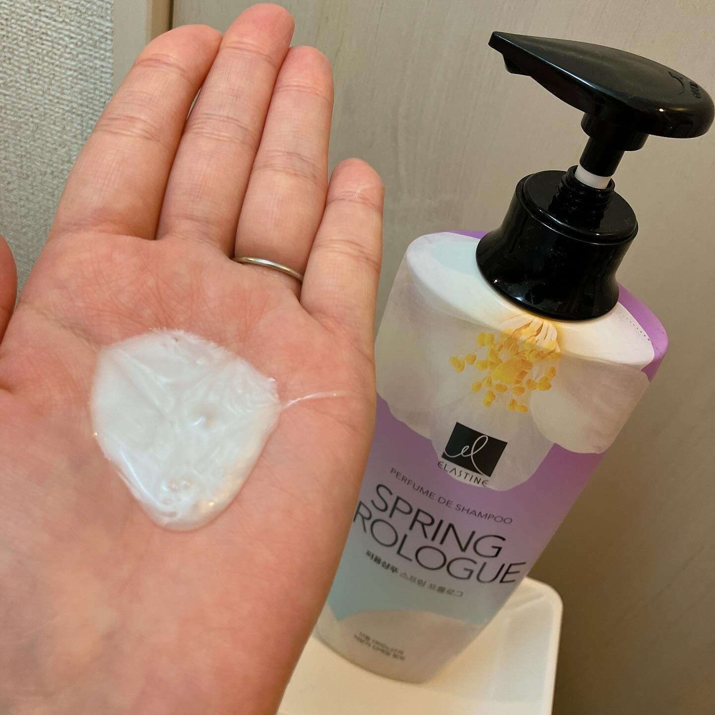 パフュームシャンプー＆コンディショナー/エラスチン/シャンプー・コンディショナーを使ったクチコミ（2枚目）