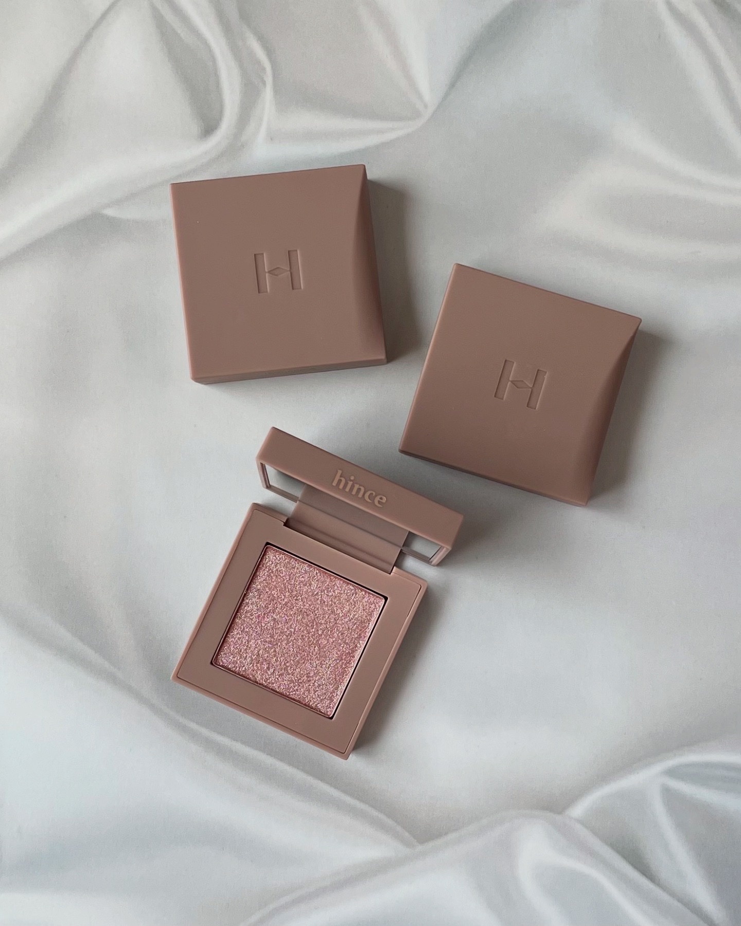 ニューデップスアイシャドウ/hince/単色アイシャドウを使ったクチコミ（1枚目）
