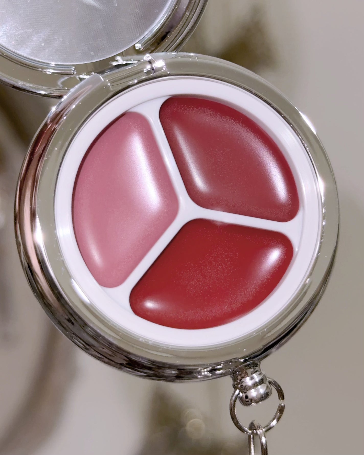 アリスコレクション グローイング タイムトューキス&ブラッシュ Dinto