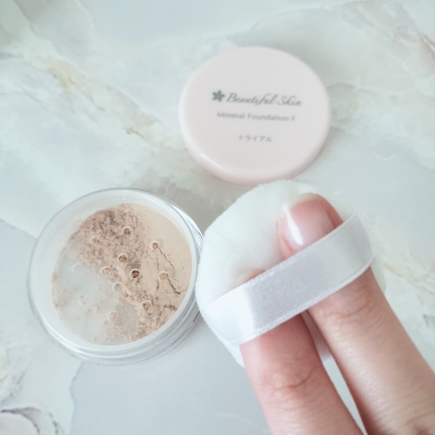 ミネラルファンデーション トライアルセット/ビューティフルスキン/トライアルキットを使ったクチコミ（3枚目）