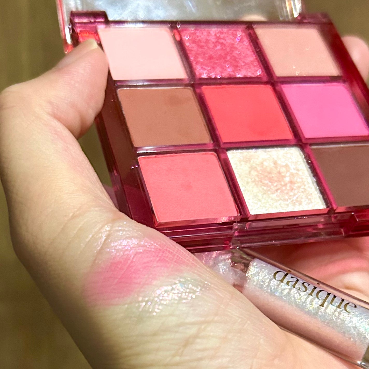 スターリットジュエルリキッドグリッター/dasique/グリッターを使ったクチコミ(2枚目)