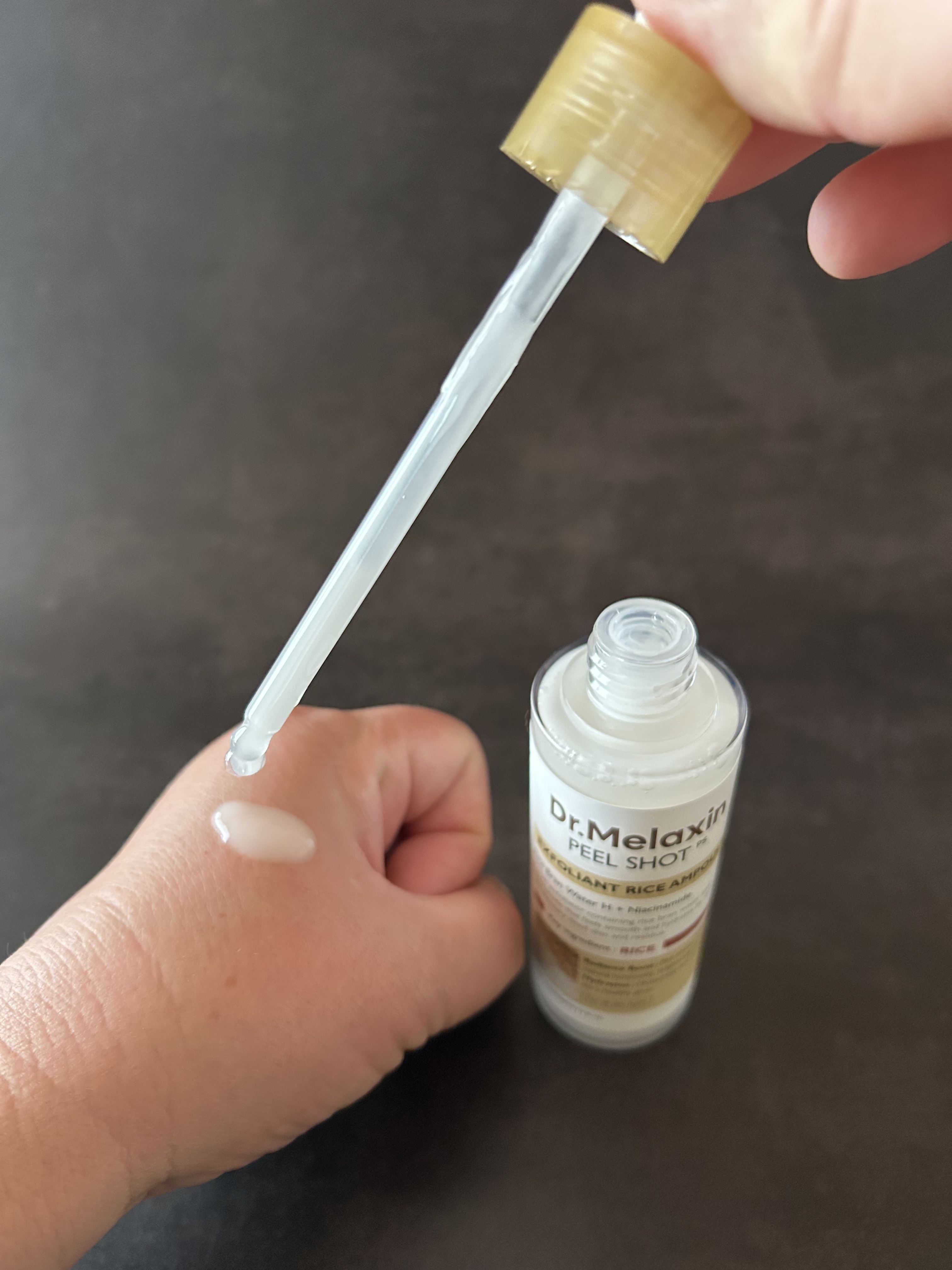 白米ピールショットゴマージュアンプル/Dr.Melaxin/美容液を使ったクチコミ（2枚目）