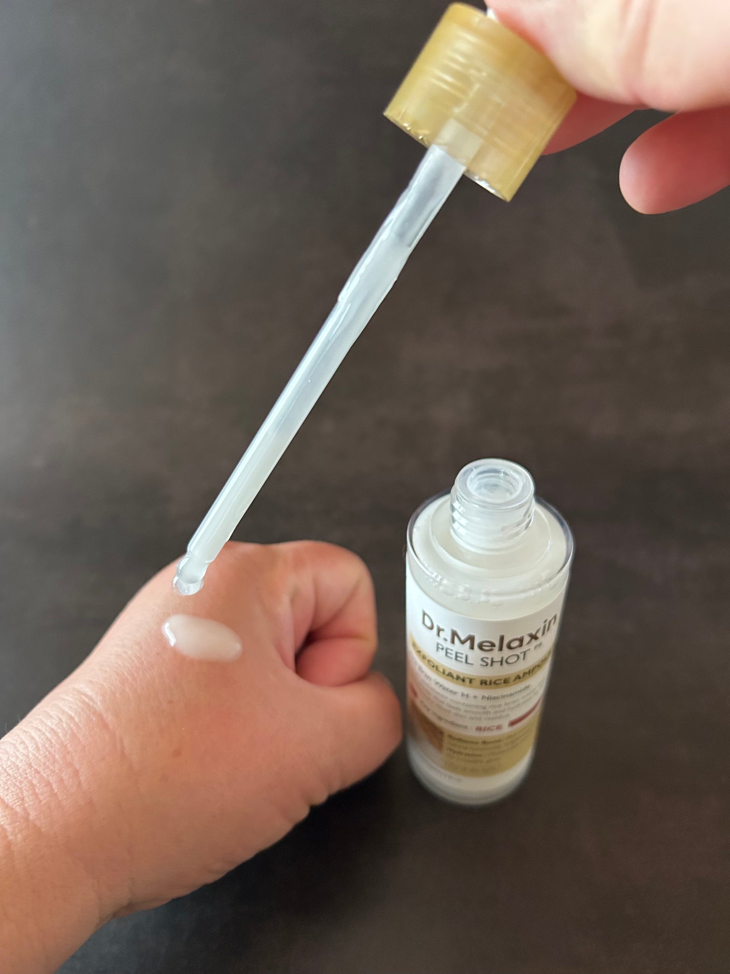 白米ピールショットゴマージュアンプル/Dr.Melaxin/美容液を使ったクチコミ(2枚目)