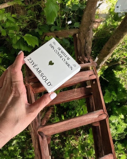 ハートリーフシーンカバークッション/23years old/クッションファンデーションを使ったクチコミ(4枚目)