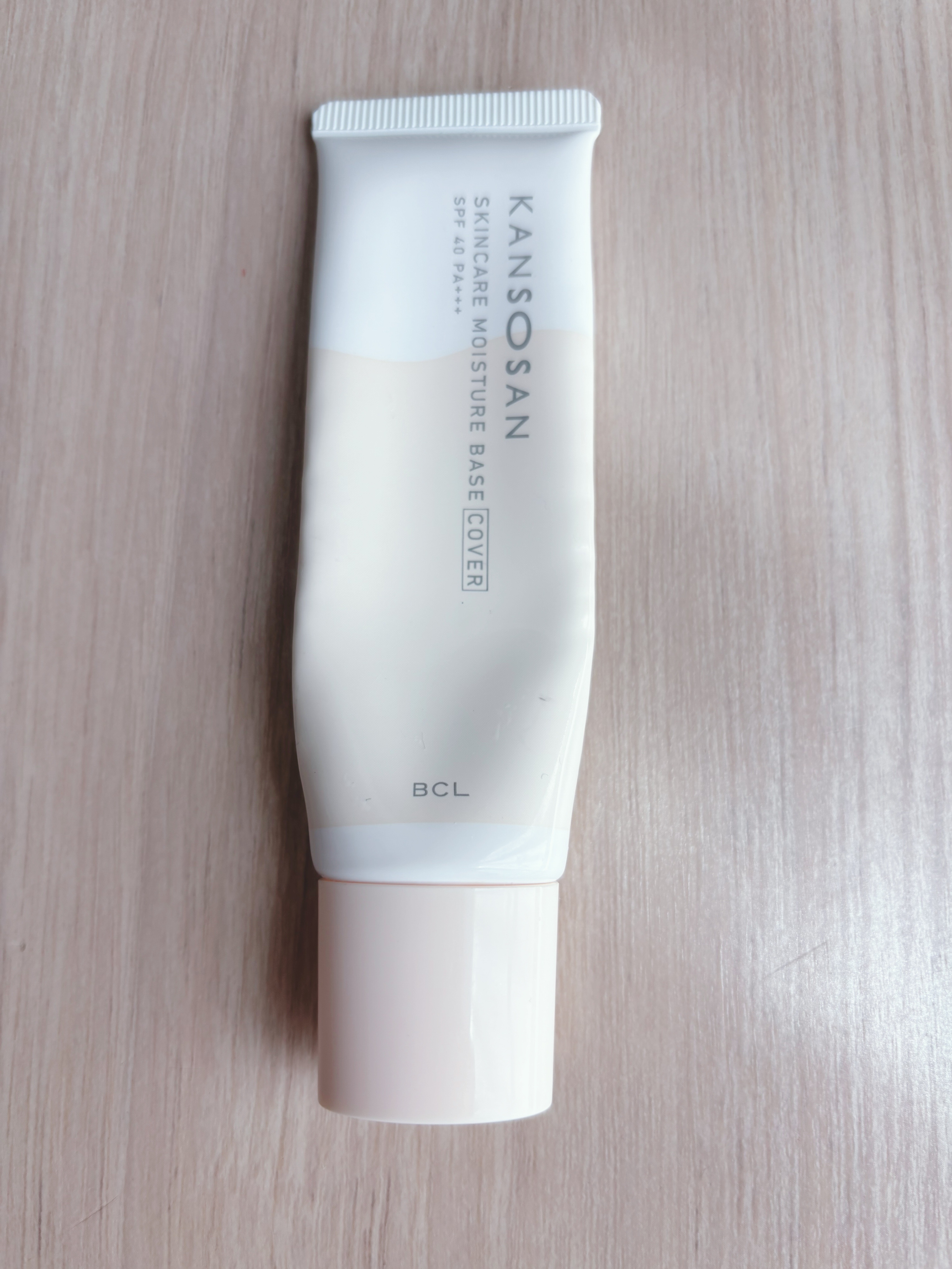 
乾燥さん 保湿力スキンケア下地 カバータイプ


使い切りました！


正直透明タイプのほうが
保湿力高くて好きなのでリピはないです


透明に比べると少しだけカバー力があるかな



