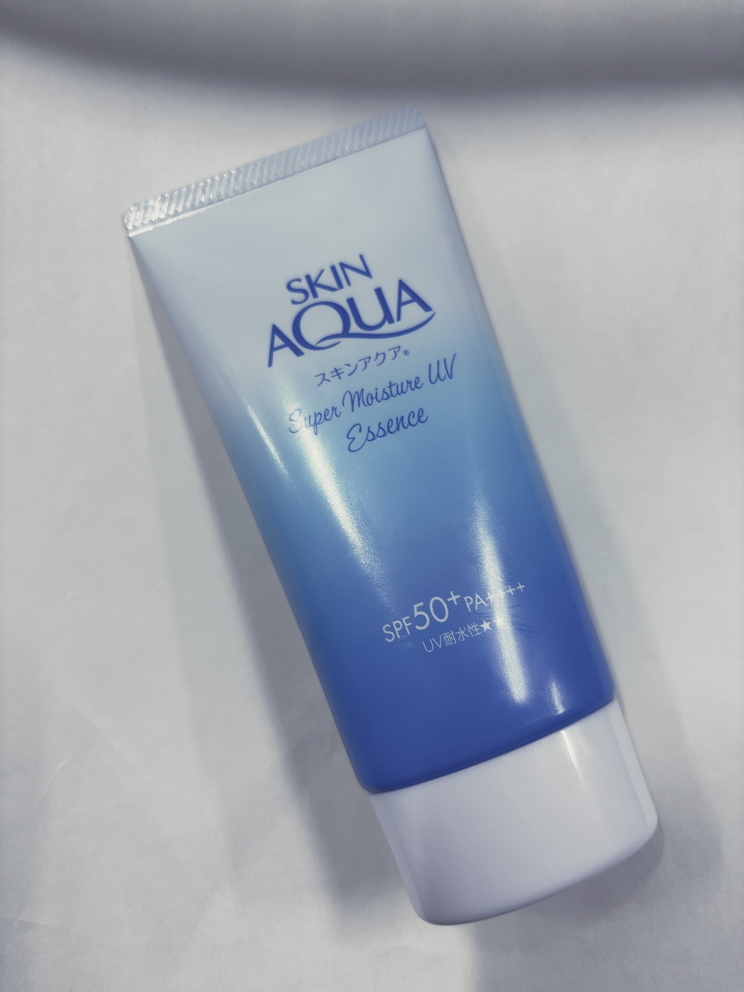 スーパーモイスチャーUVエッセンス/スキンアクア/日焼け止めローションを使ったクチコミ（1枚目）