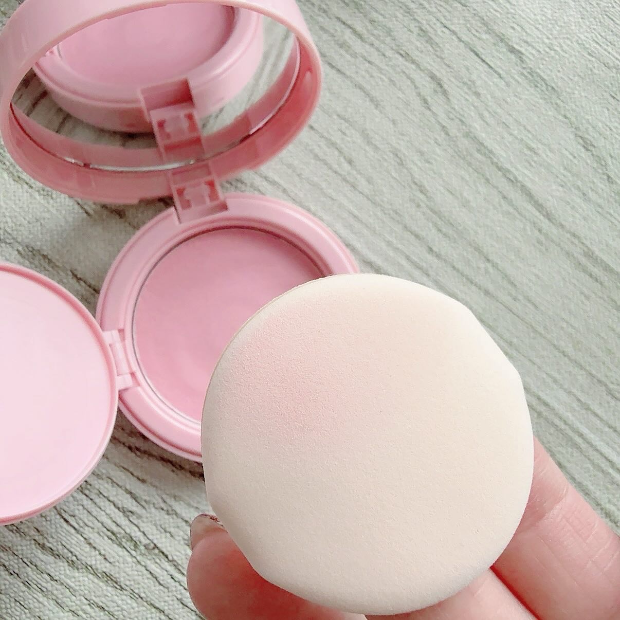 トランスルーセントセットフィニッシングパウダー/TFIT/ルースパウダーを使ったクチコミ（2枚目）