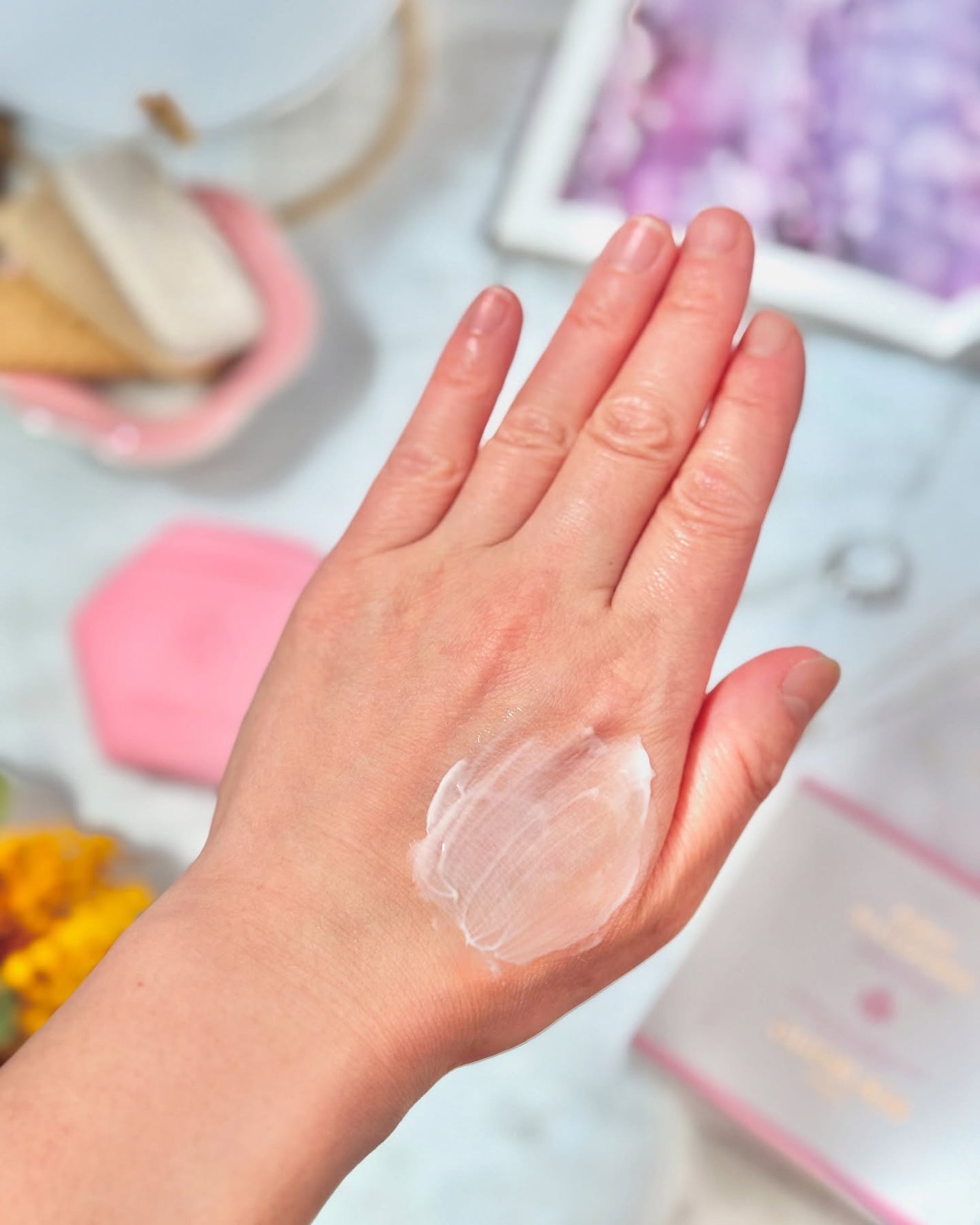 アクア アレゴリア ハンドクリーム ローザ ロッサ/GUERLAIN/ハンドクリームを使ったクチコミ(5枚目)