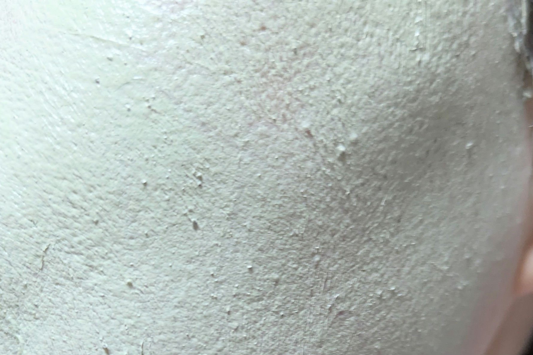 スーパーヴォルカニック　ポア　クレイマスク　クールミントチョコレート/innisfree/洗い流すパック・マスクを使ったクチコミ（3枚目）