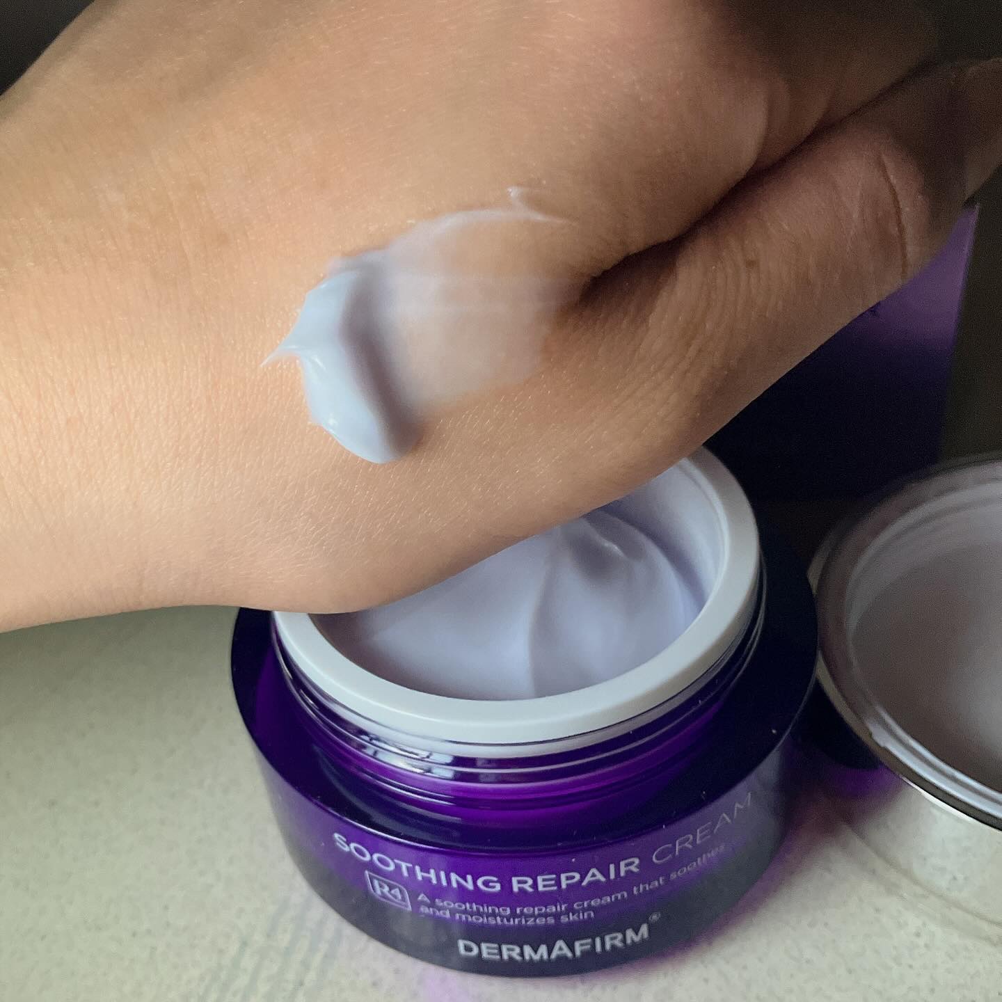 [R4] SOOTHING REPAIR CREAM /ダーマファーム/フェイスクリームを使ったクチコミ（3枚目）