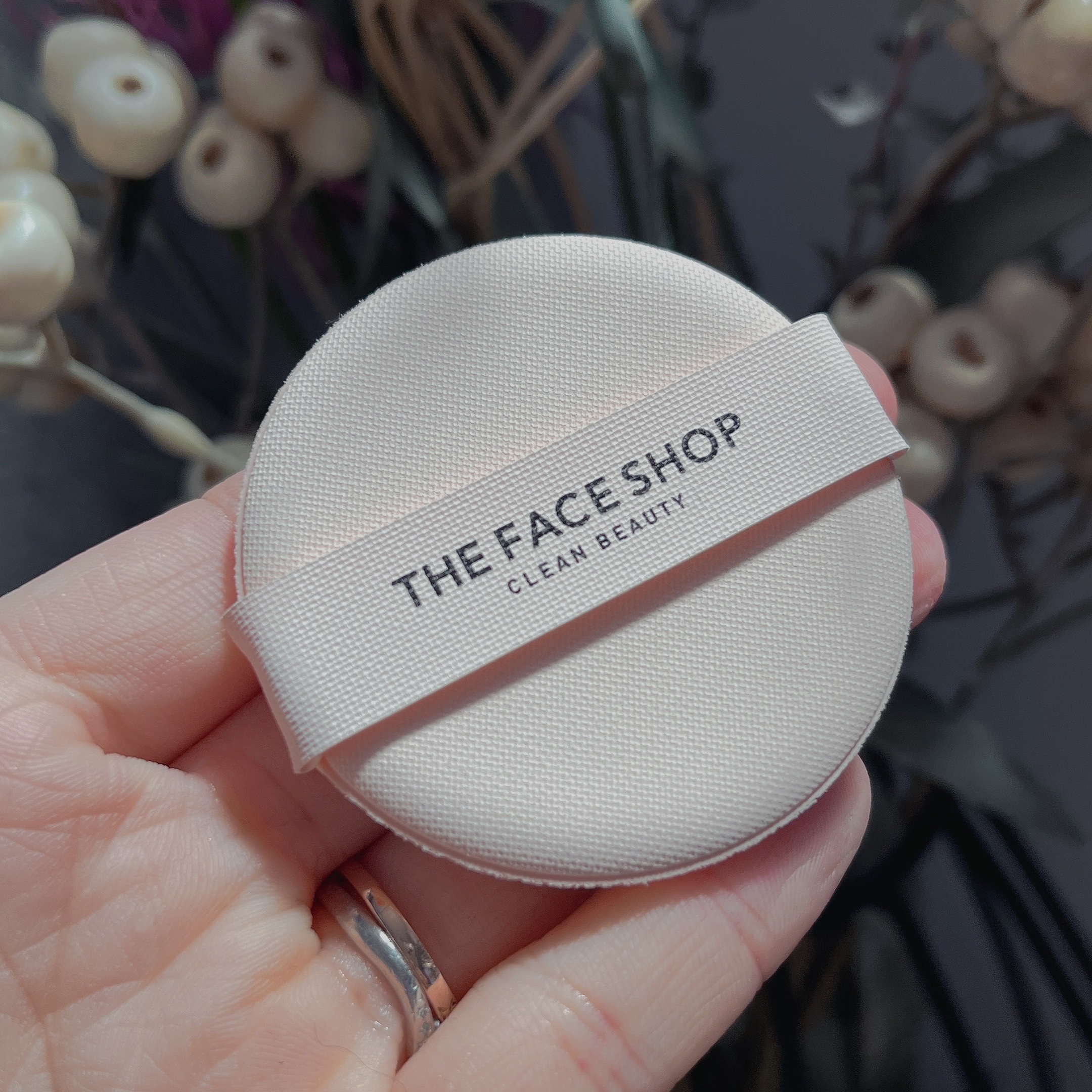 インクラスティングクッションファンデーション/THE FACE SHOP/クッションファンデーションを使ったクチコミ（3枚目）