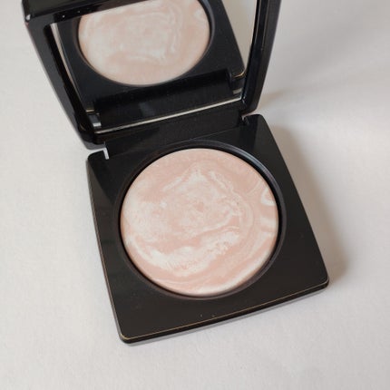 シアーフィニッシュ ブラーリング パウダー/BOBBI BROWN/プレストパウダーを使ったクチコミ(2枚目)