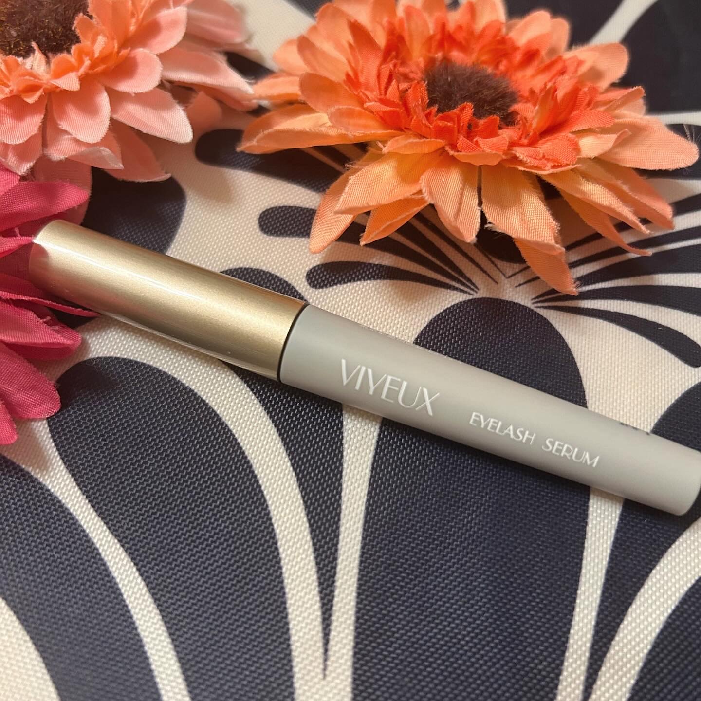 アイラッシュセラム/VIYEUX/まつげ美容液を使ったクチコミ（2枚目）