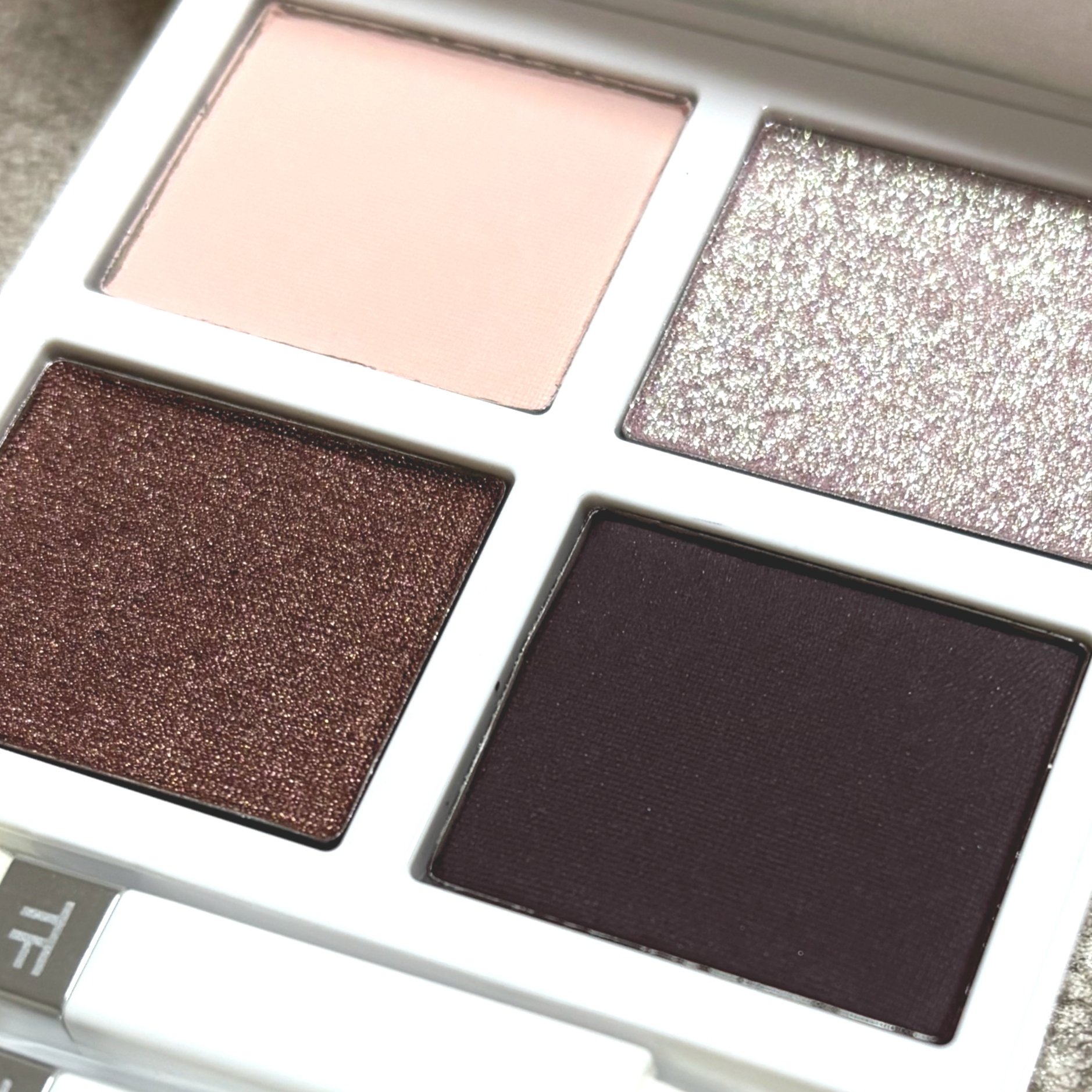 ソレイユ アイ カラー クォード/TOM FORD BEAUTY/アイシャドウパレットを使ったクチコミ（3枚目）