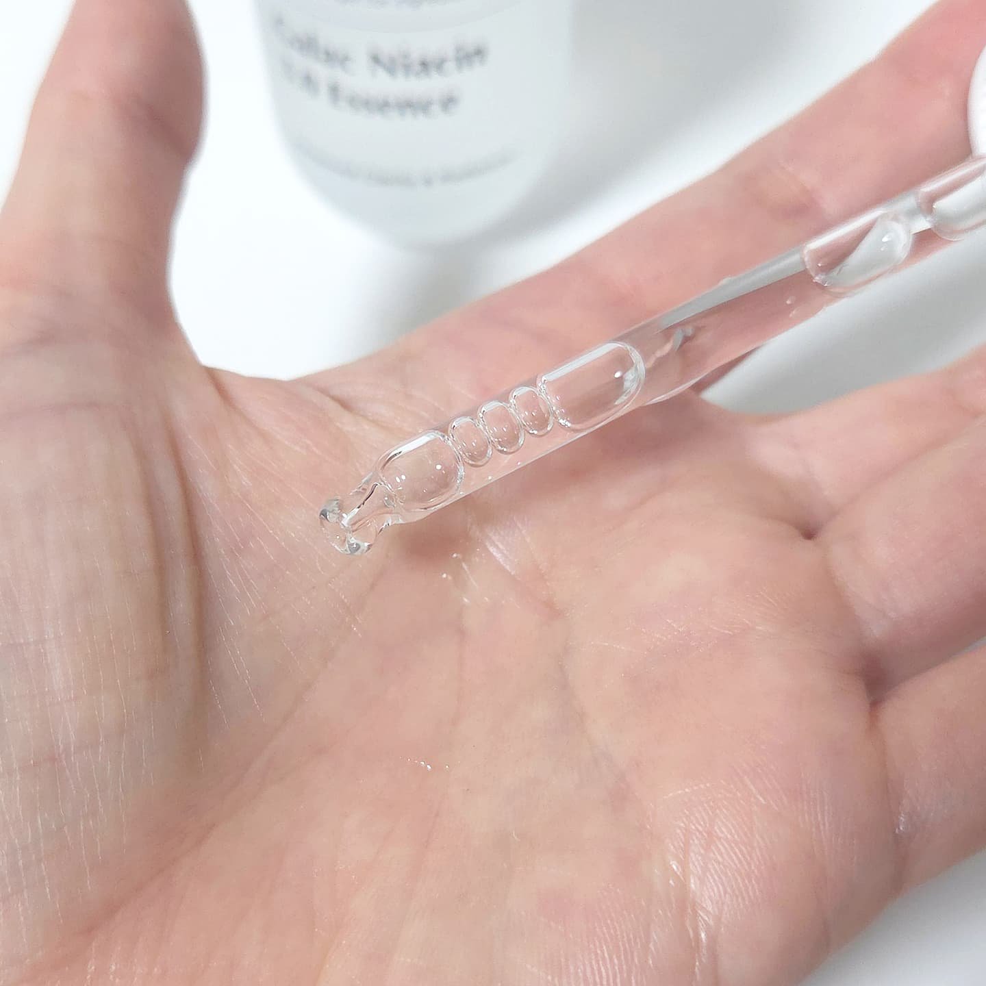 ガラク ナイアシン 3.0 エッセンス/manyo/美容液を使ったクチコミ（3枚目）