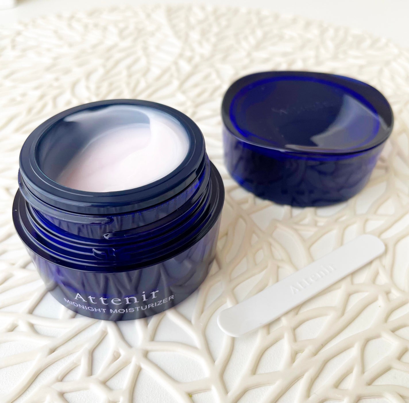 アテニア ミッドナイトモイスチャライザー/アテニア/フェイスクリームを使ったクチコミ(4枚目)