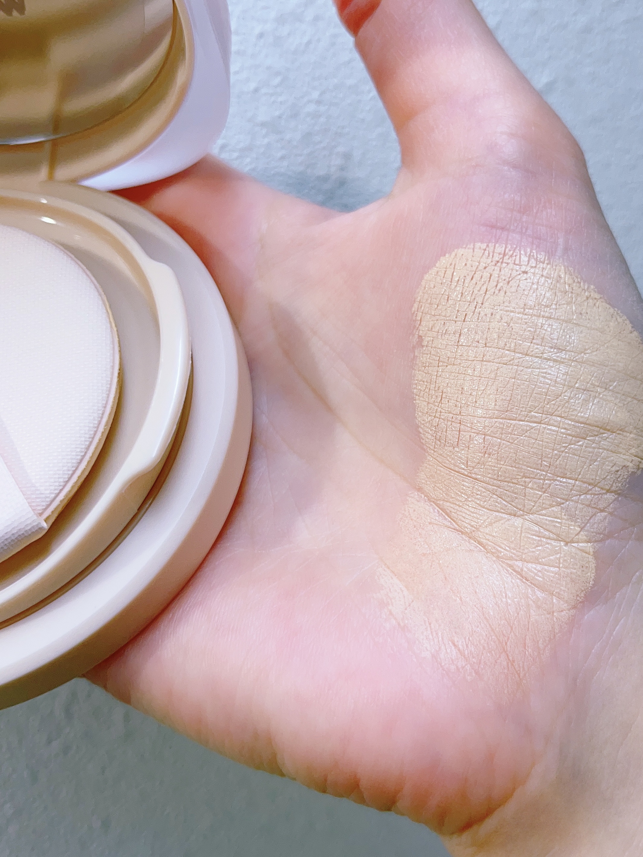 インクラスティングクッションファンデーション/THE FACE SHOP/クッションファンデーションを使ったクチコミ（3枚目）