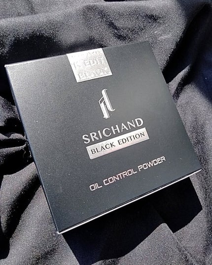 ブラックエディション オイルコントロールパウダー/SRICHAND/ルースパウダーを使ったクチコミ(8枚目)