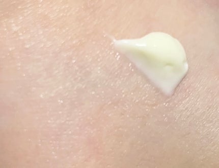 ボディクリーム バニラ&ハニーの香り/クナイプ/ボディクリームを使ったクチコミ(4枚目)