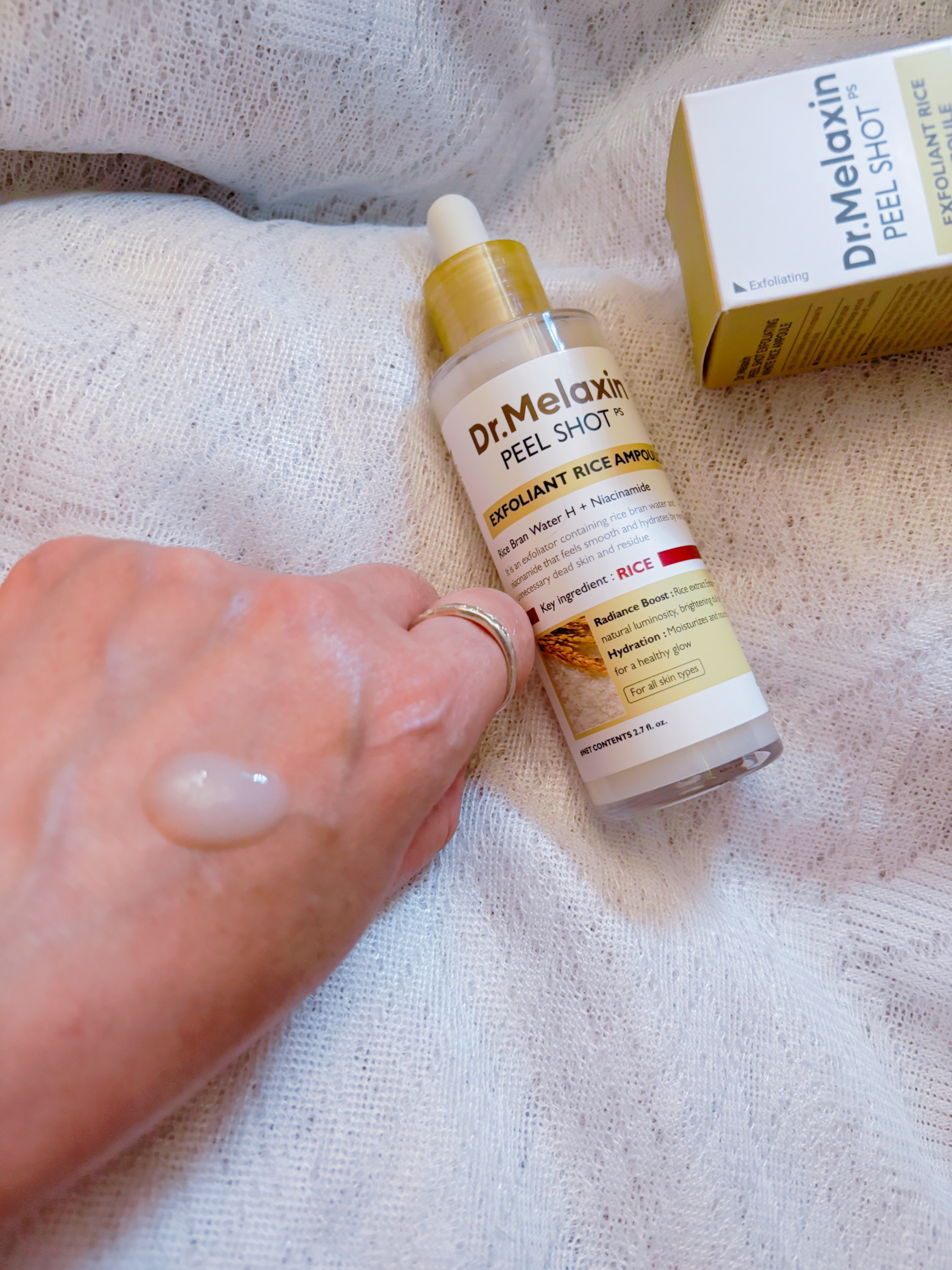 白米ピールショットゴマージュアンプル/Dr.Melaxin/美容液を使ったクチコミ（3枚目）