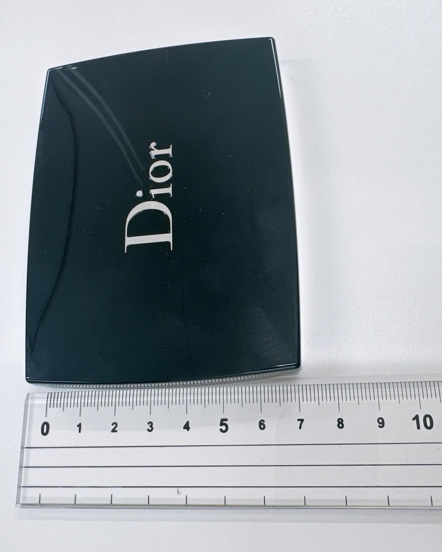 ディオールスキン フォーエヴァー コンパクト ナチュラル ベルベット/Dior/パウダーファンデーションを使ったクチコミ(6枚目)