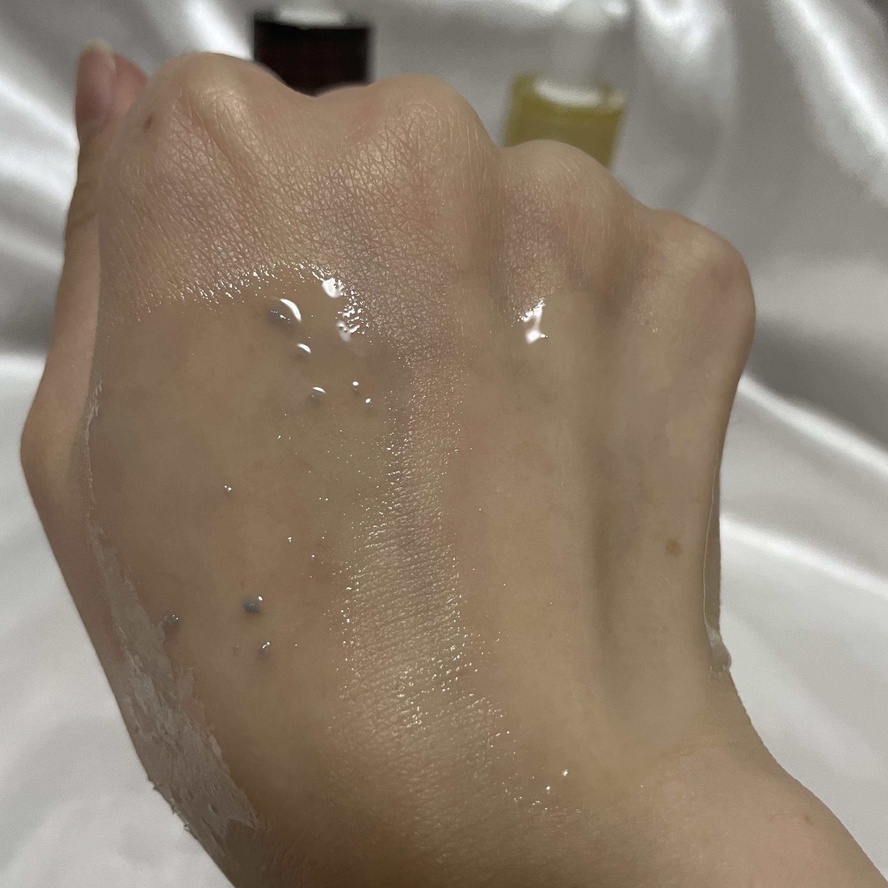 白米ピールショットゴマージュアンプル/Dr.Melaxin/美容液を使ったクチコミ（3枚目）