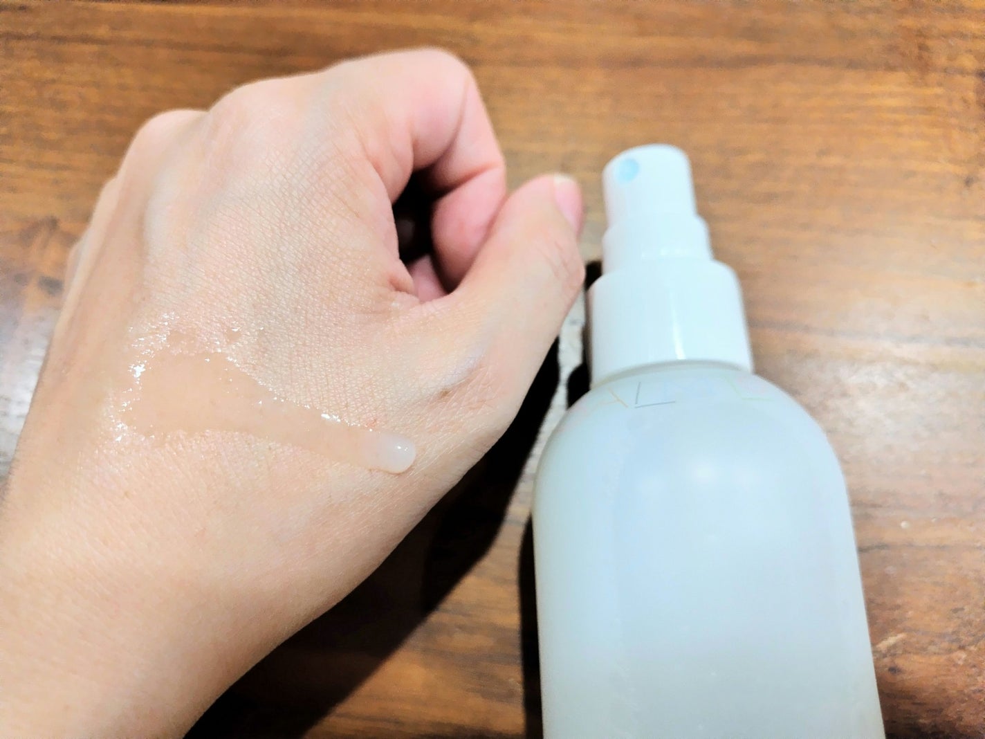 コスメデコルテ 薬用 マイクロバーム ローション ミスト〈薬用化粧液〉【医薬部外品】/DECORTÉ/ミスト状化粧水を使ったクチコミ(2枚目)