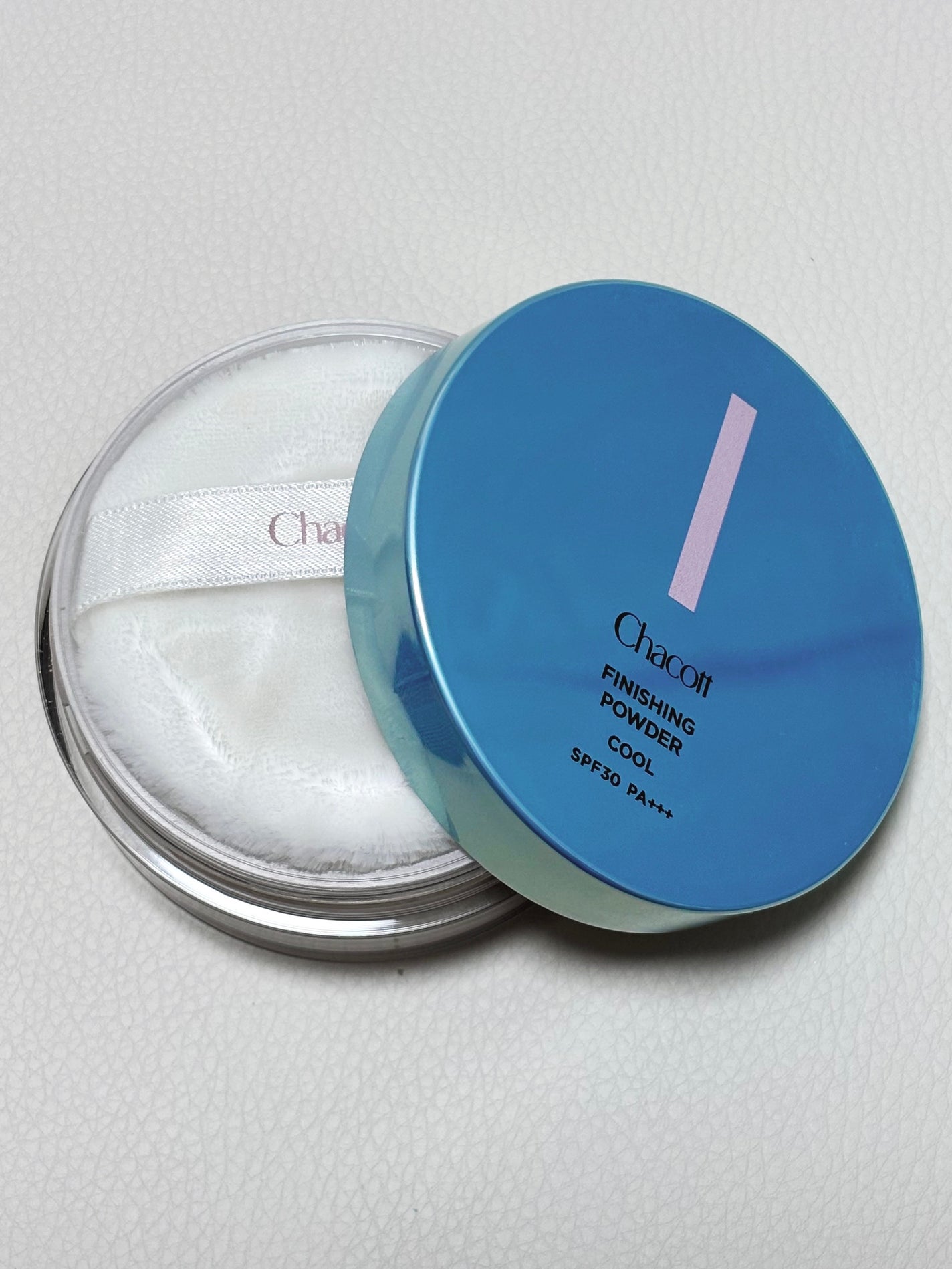 フィニッシングUVパウダー クール/チャコット・コスメティクス/ルースパウダーを使ったクチコミ(1枚目)