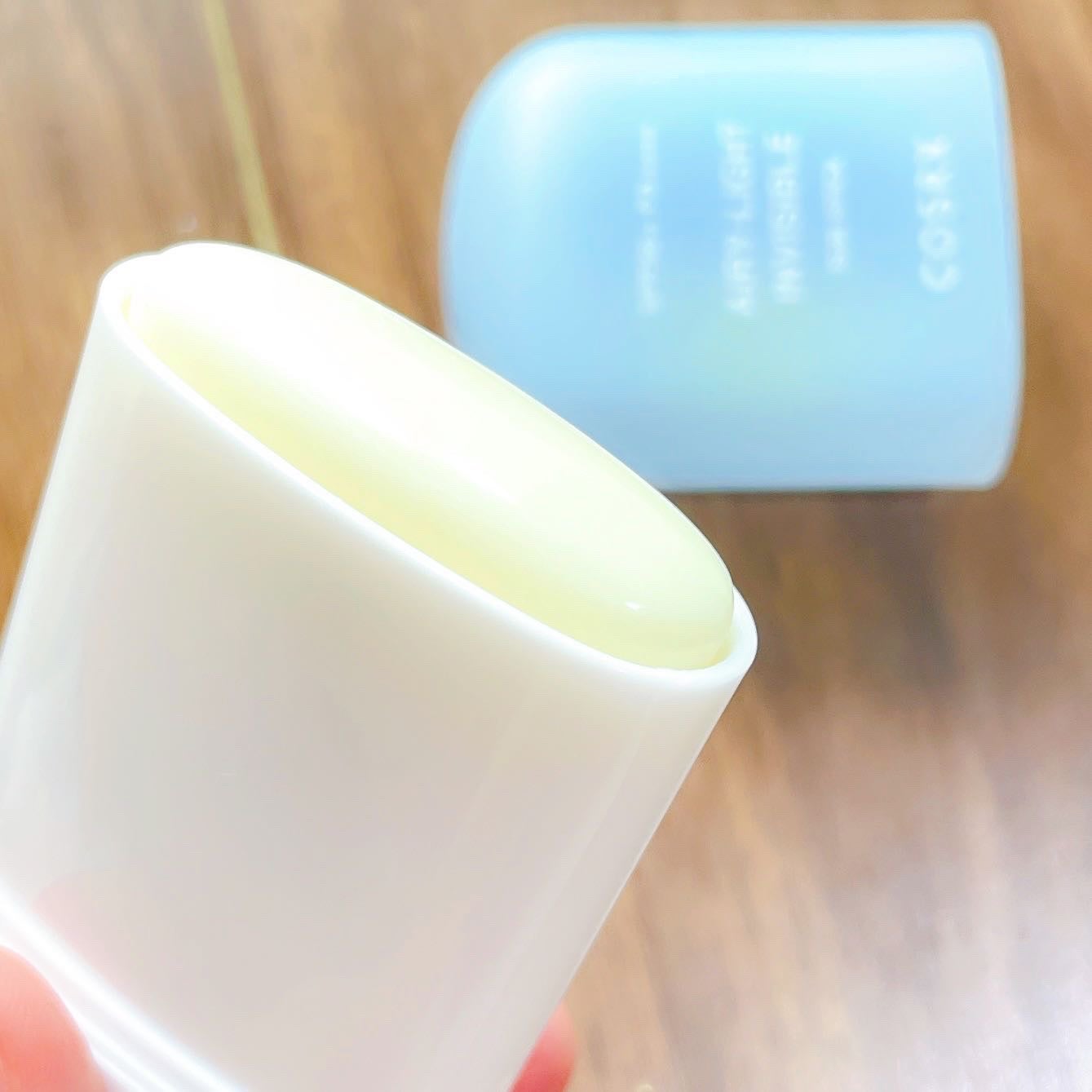 エアリーライト 透明UVスティック/COSRX/日焼け止めスティックを使ったクチコミ(4枚目)