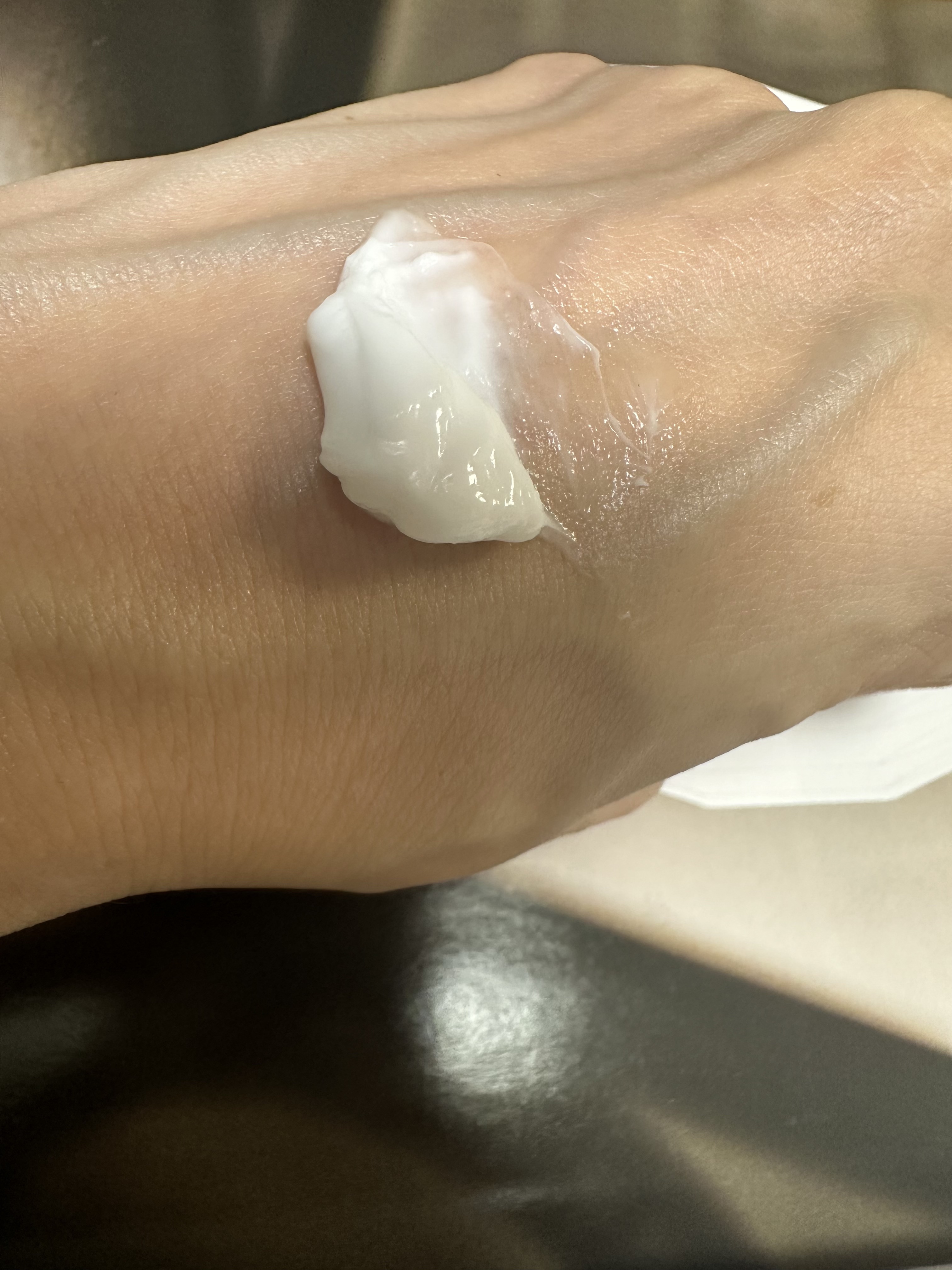 セタフィル モイスチャライジング クリームのクチコミ「乾燥性敏感肌の人にはもうコレです！

クリームはコックリ硬め
塗ったあとはめちゃめちゃにベタベ.....」（3枚目）