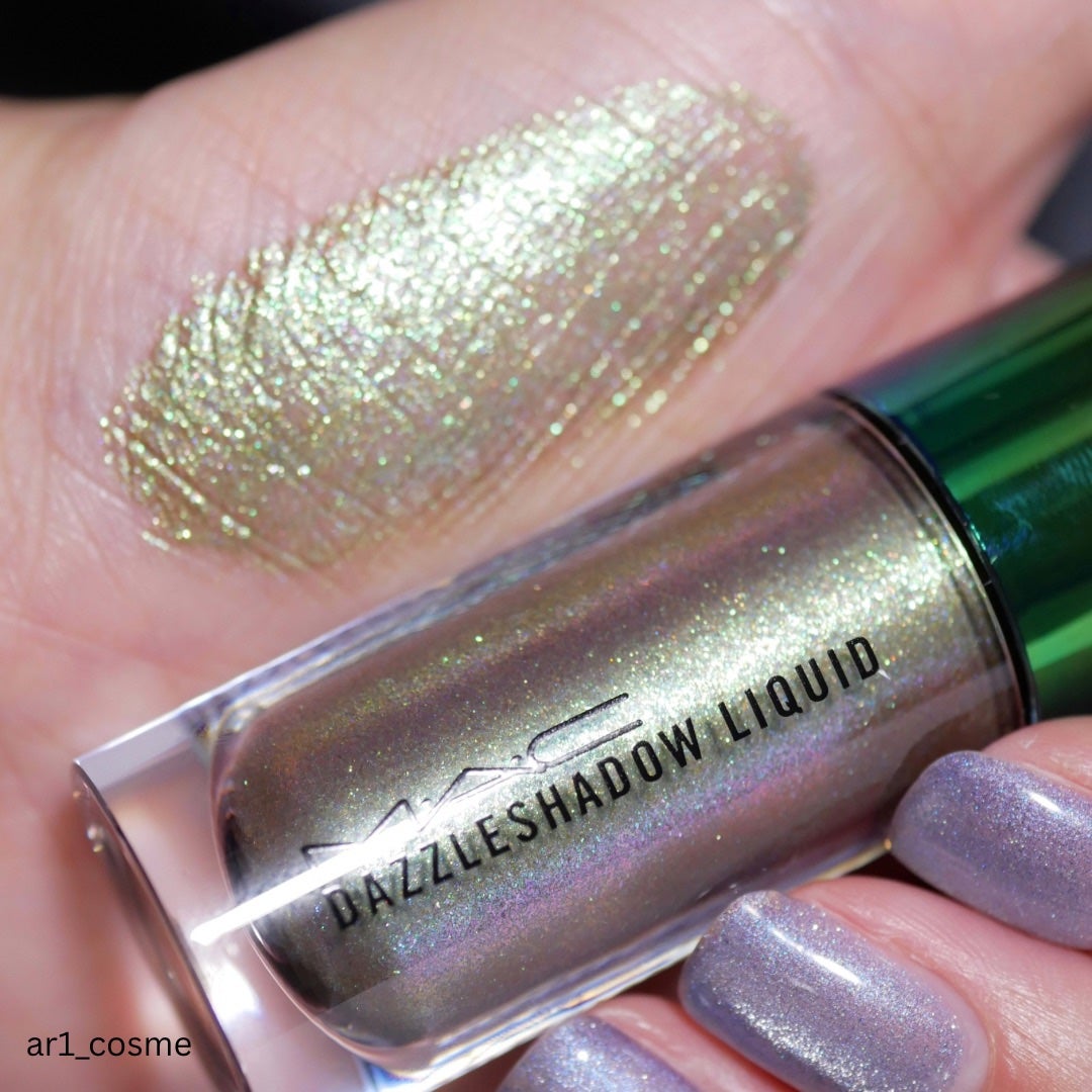 ダズルシャドウ リキッド/M・A・C/リキッドアイシャドウを使ったクチコミ(2枚目)