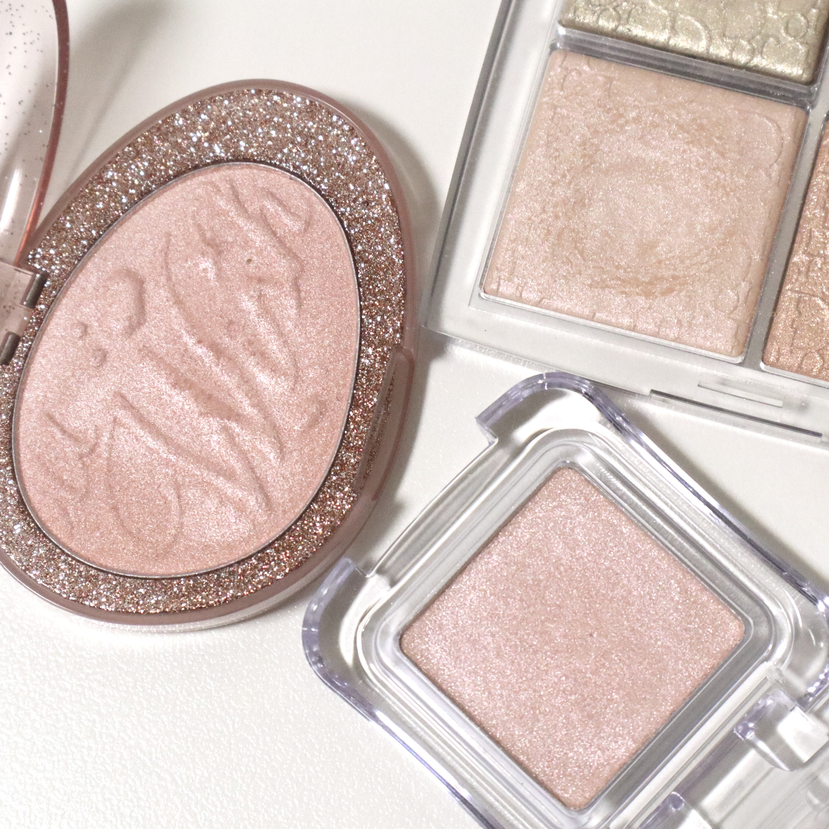 フィー グリッツストーンハイライター/fwee/パウダーハイライトを使ったクチコミ（3枚目）