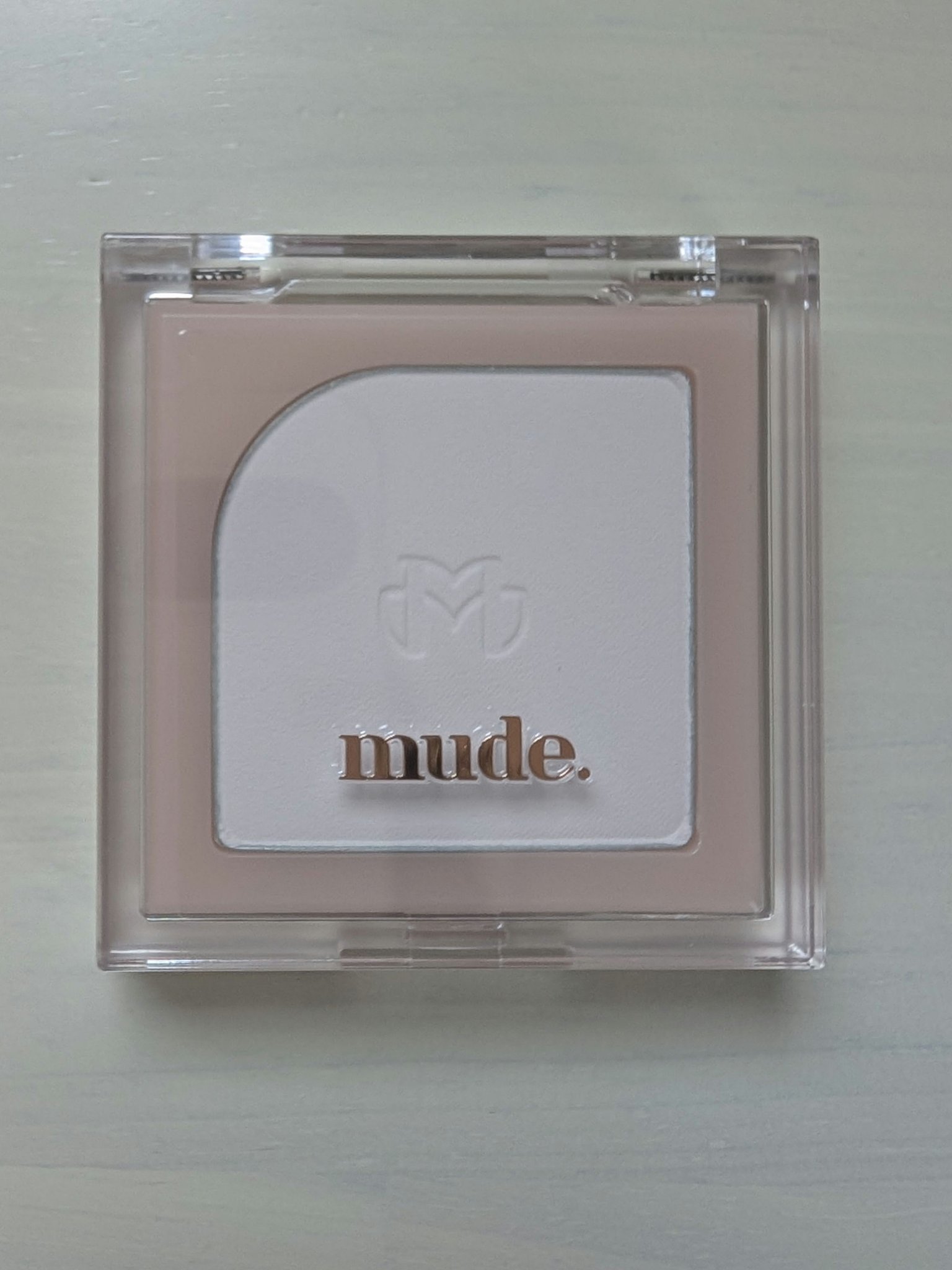 フラッターブラッシャー 00 シースルーベール/mude/パウダーチークを使ったクチコミ（2枚目）