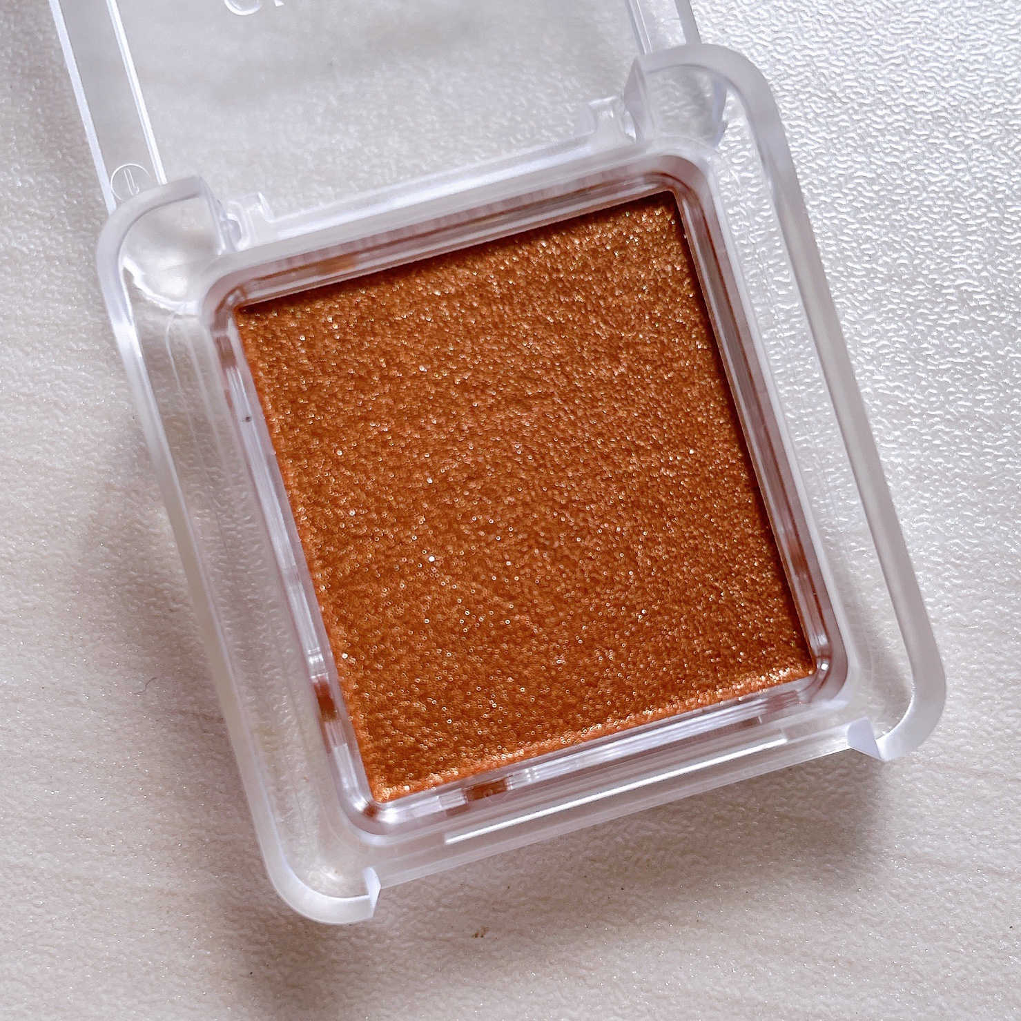 シングル カラー アイシャドウ/ちふれ/単色アイシャドウを使ったクチコミ（2枚目）