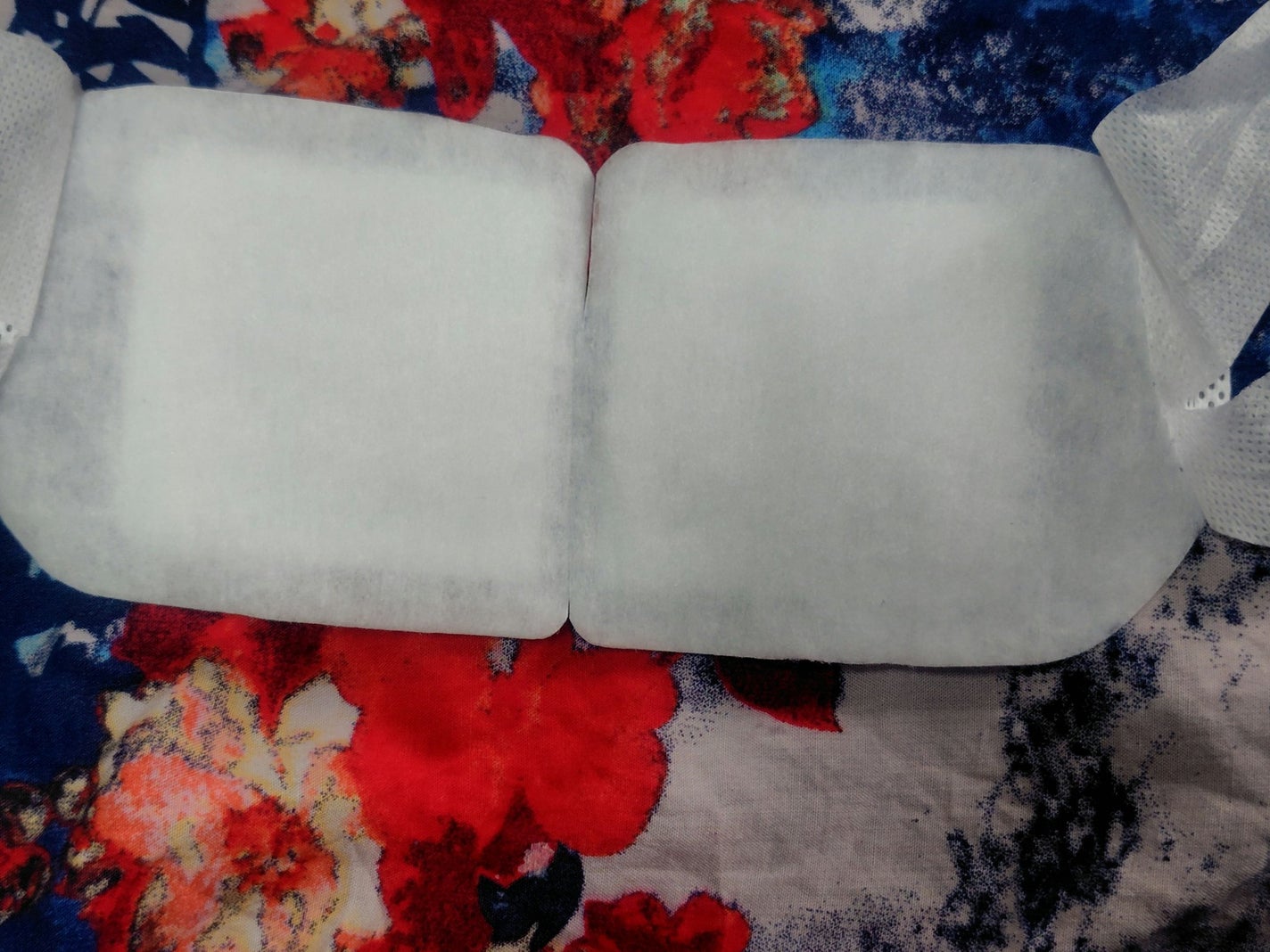 めぐりズム 蒸気でホットアイマスク Dreamy Selection Relaxing Lavender シダーウッド&ラベンダーの香り/めぐりズム/ホットアイマスクを使ったクチコミ(5枚目)