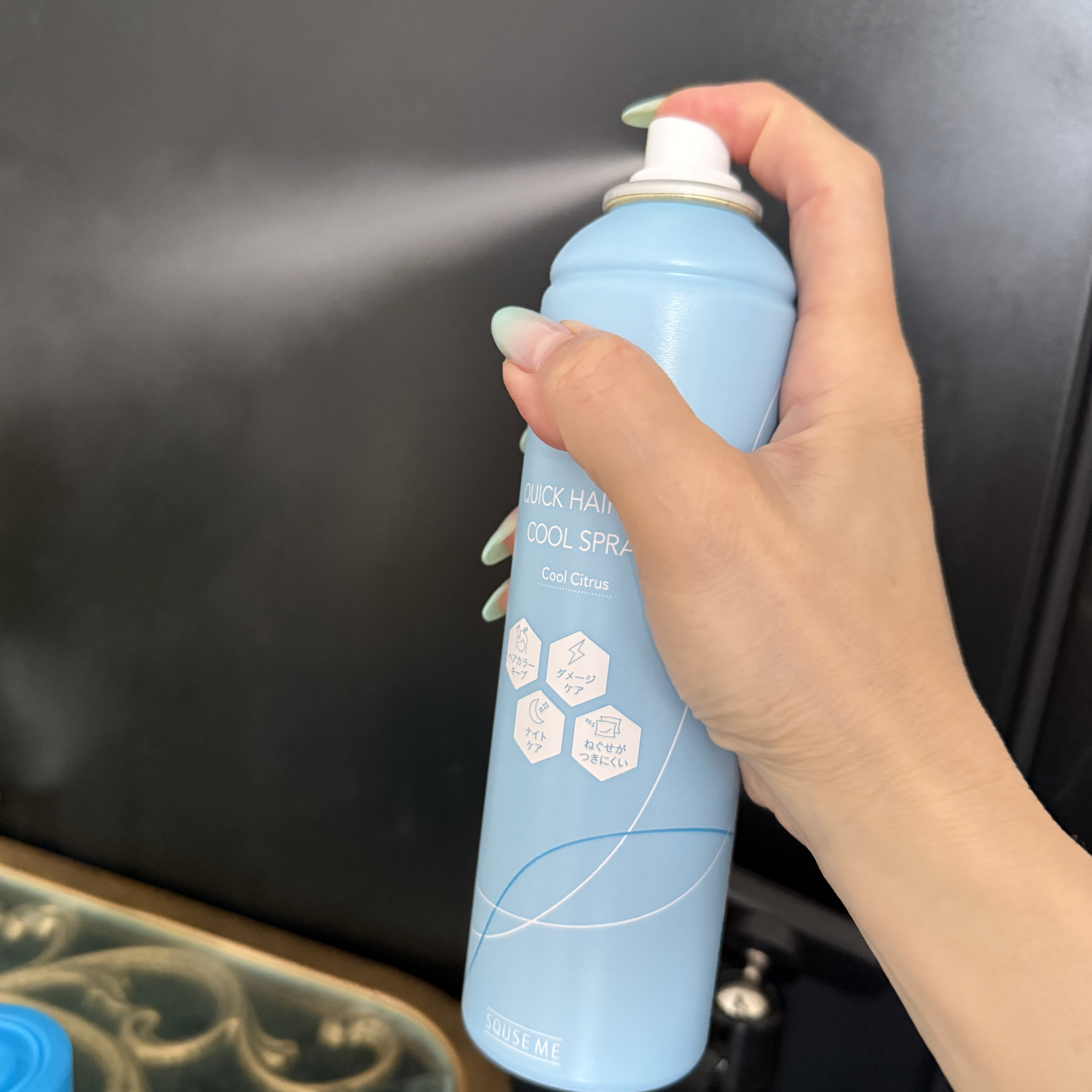 スキューズミー クイックヘアドライクールスプレー クールシトラスの香り/スキューズミー/ヘアスプレーを使ったクチコミ（2枚目）