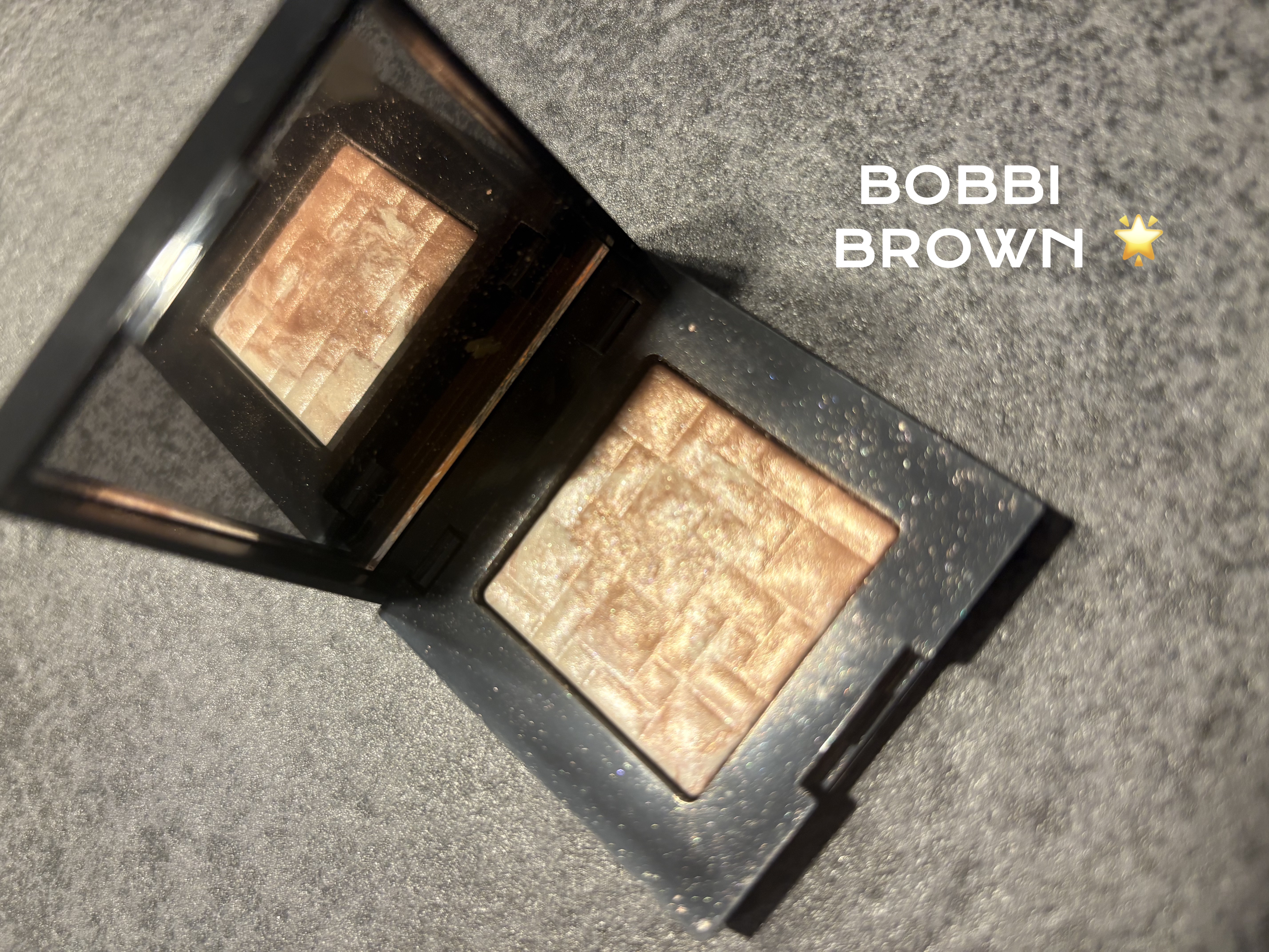 ハイライティング パウダー/BOBBI BROWN/パウダーハイライトを使ったクチコミ（1枚目）