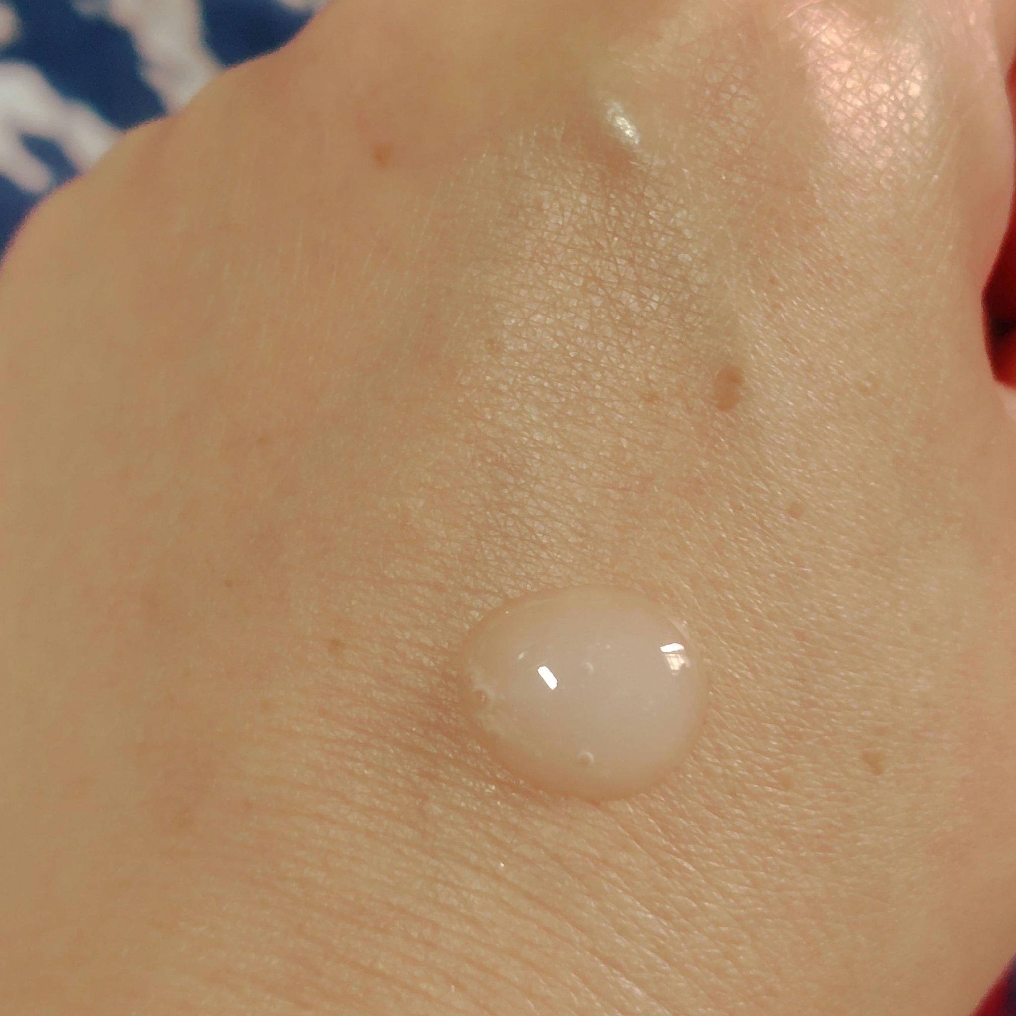 エリクシール　ザ セラム aa（医薬部外品）/エリクシール/美容液を使ったクチコミ（3枚目）