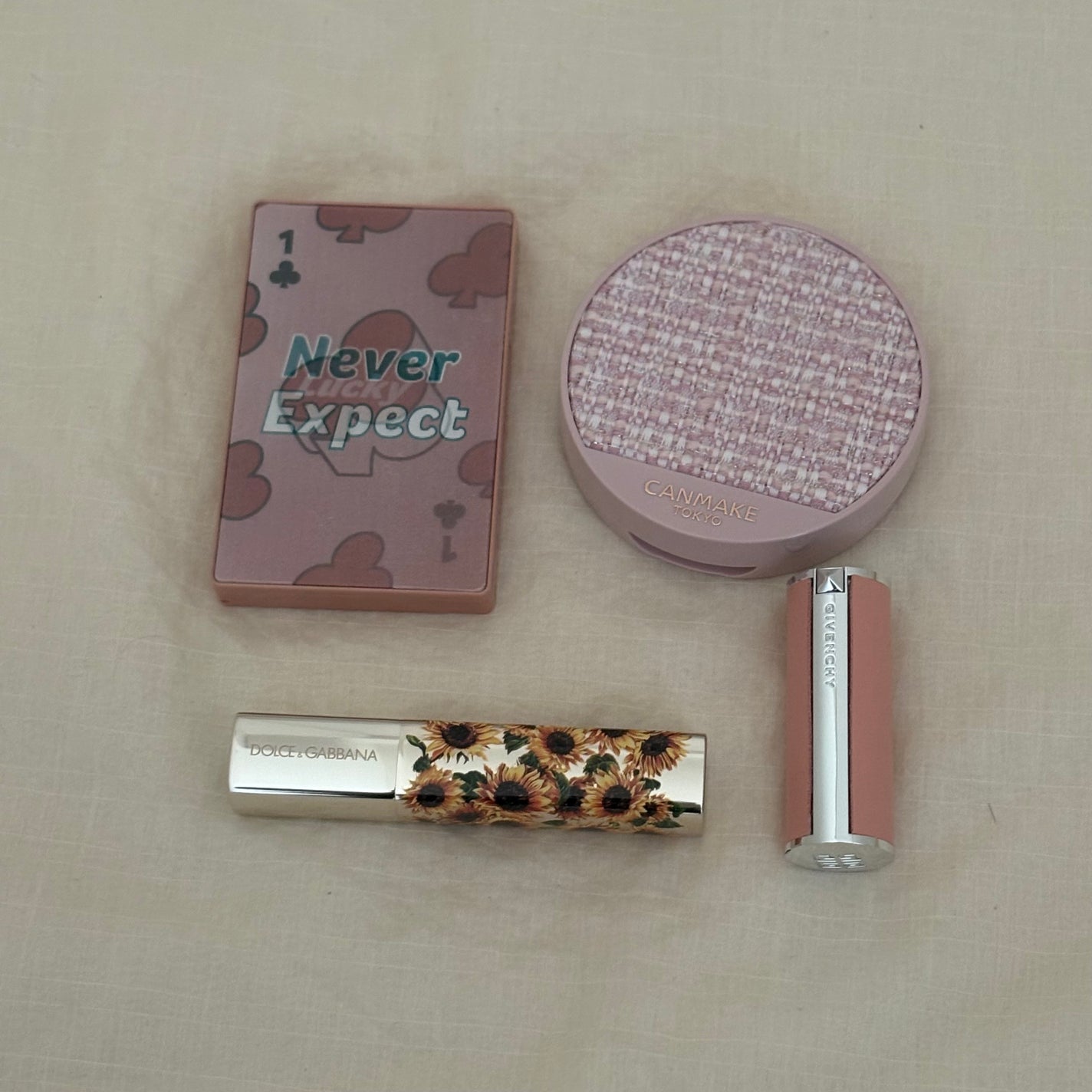 アイムヒドゥンカードパレット/i’m meme/アイシャドウパレットを使ったクチコミ(1枚目)