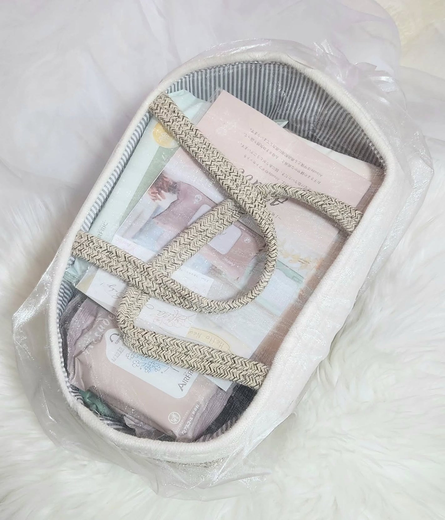 かえさん on LIPS 「【AIRFRIC】\出産祝いギフトセット登場!/✨出産祝いって..」(2枚目)