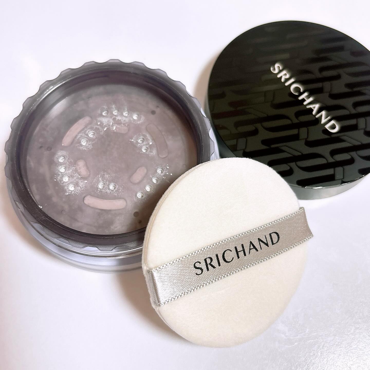 ブラックエディション オイルコントロールパウダー/SRICHAND/ルースパウダーを使ったクチコミ（3枚目）