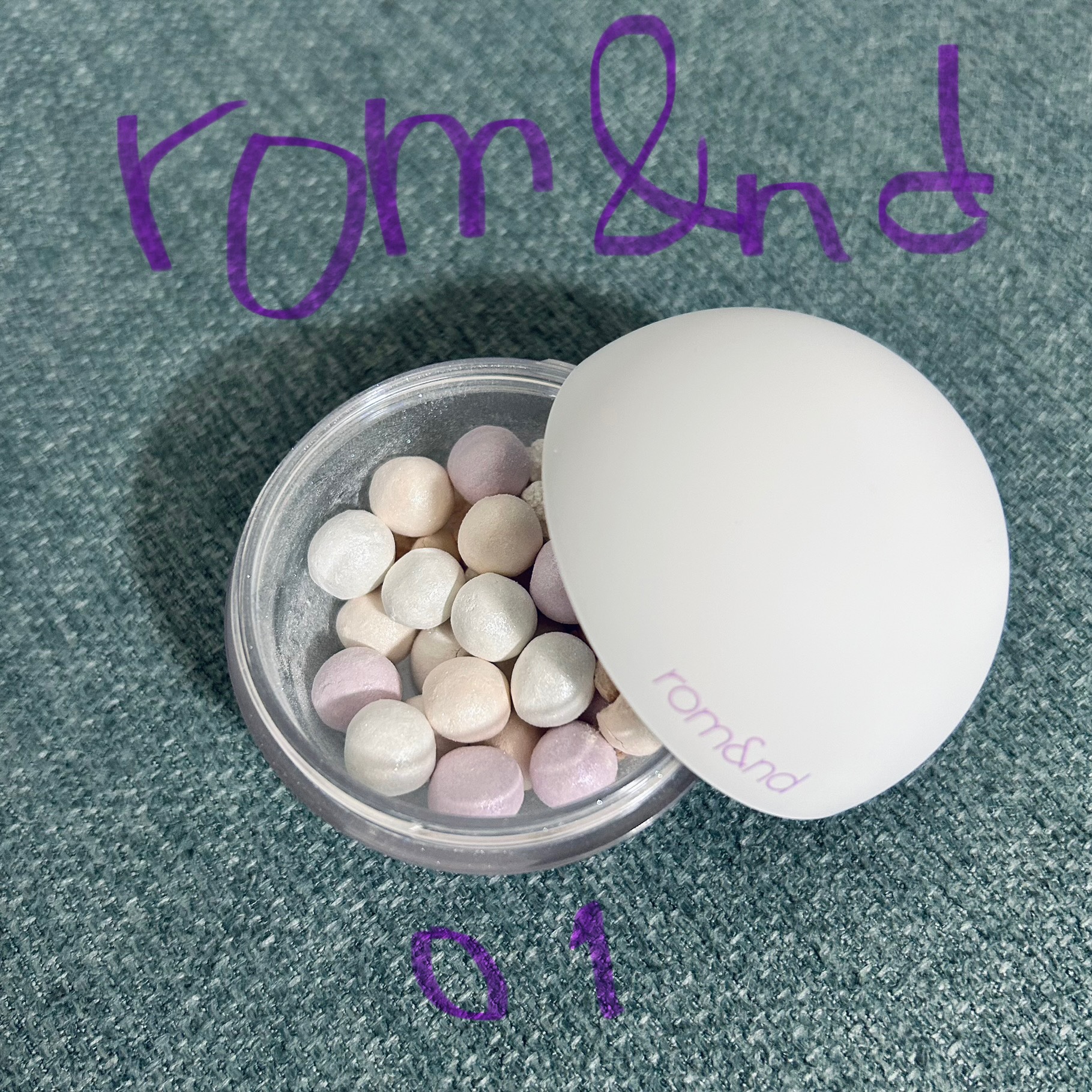 シアーパールパウダー 01 グリーミーベール/rom&nd/ルースパウダーを使ったクチコミ（1枚目）