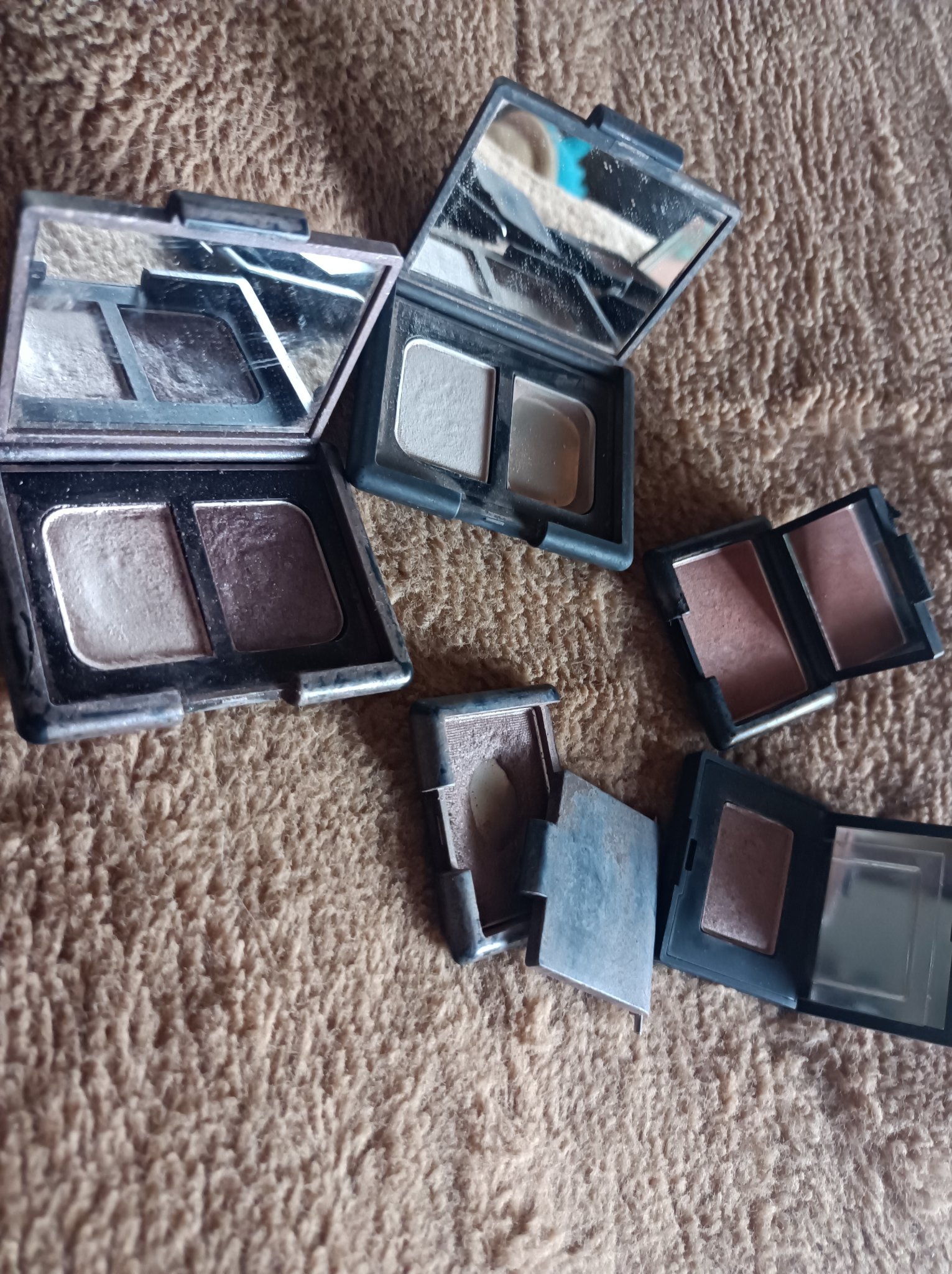 デュオアイシャドー/NARS/アイシャドウパレットを使ったクチコミ（1枚目）