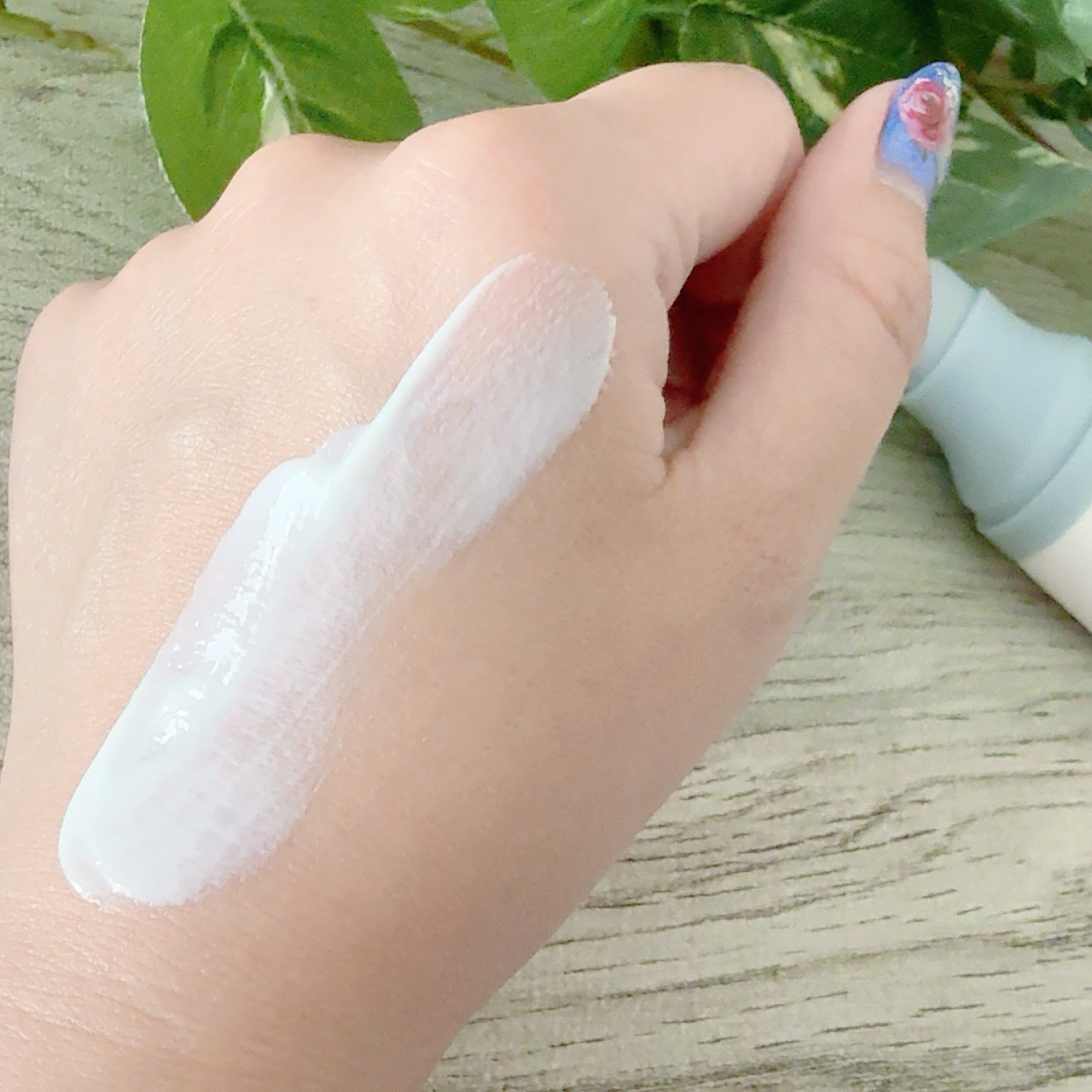 ヒアルーシカ ウォーターフィット サンセラム/SKIN1004/日焼け止めローションを使ったクチコミ（3枚目）